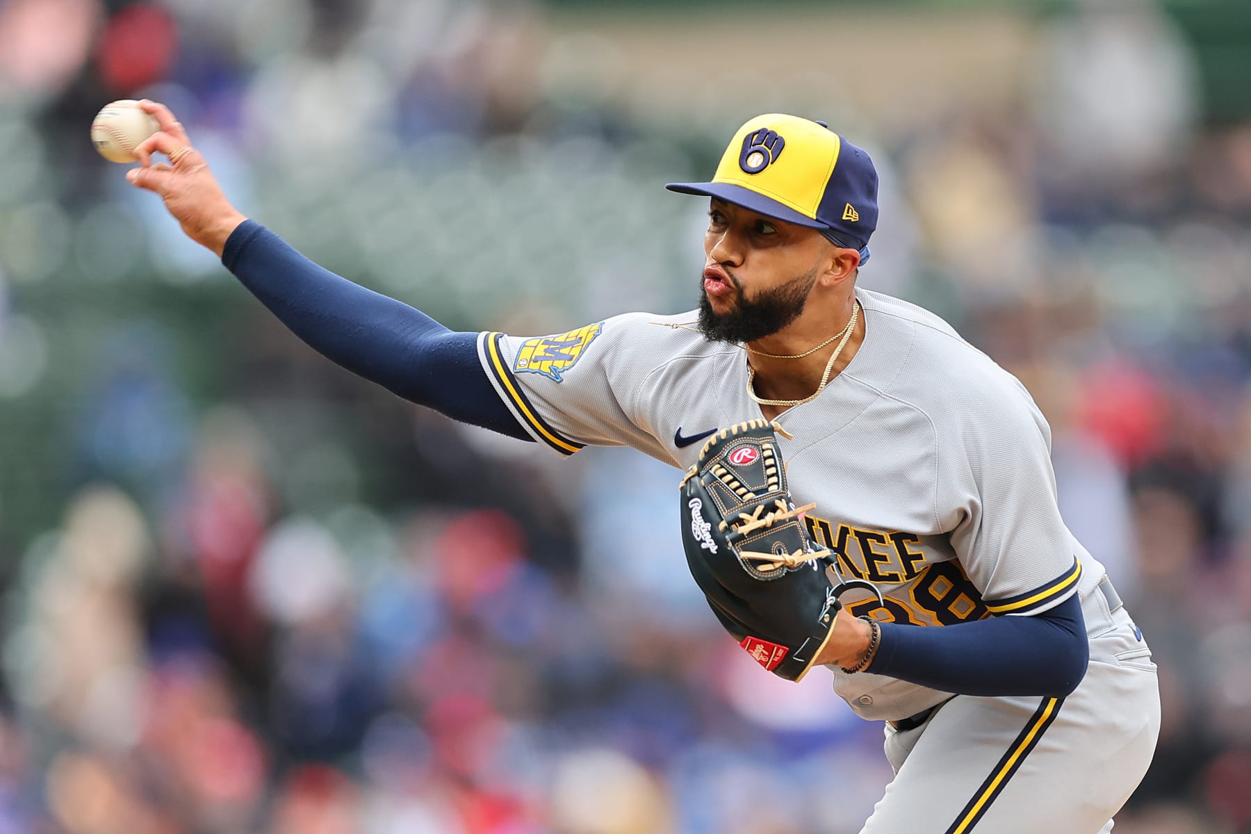 CHICAGO, ILLINOIS - APRIL 01: Devin Williams #38 of the Milwaukee Brewers delivers a pitch against the Chicago Cubs at Wrigley Field on April 01, 2023 in Chicago, Illinois. (Photo by Michael Reaves/Getty Images)