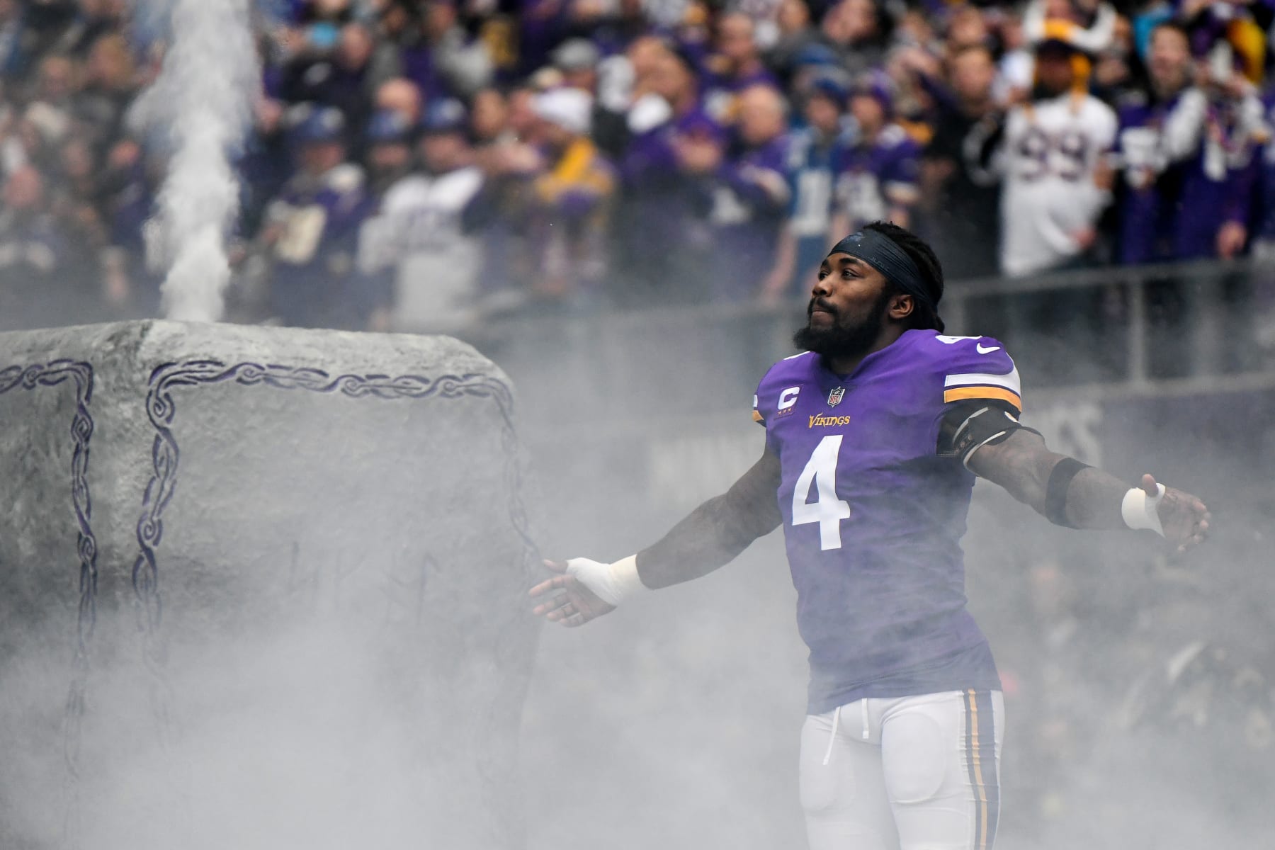 MINNEAPOLIS, MINNESOTA - DECEMBER 17: Dalvin Cook #4 of the Minnesota Vikings takes the field prior to a game against the Indianapolis Colts at U.S. Bank Stadium on December 17, 2022 in Minneapolis, Minnesota. (Photo by Stephen Maturen/Getty Images)
