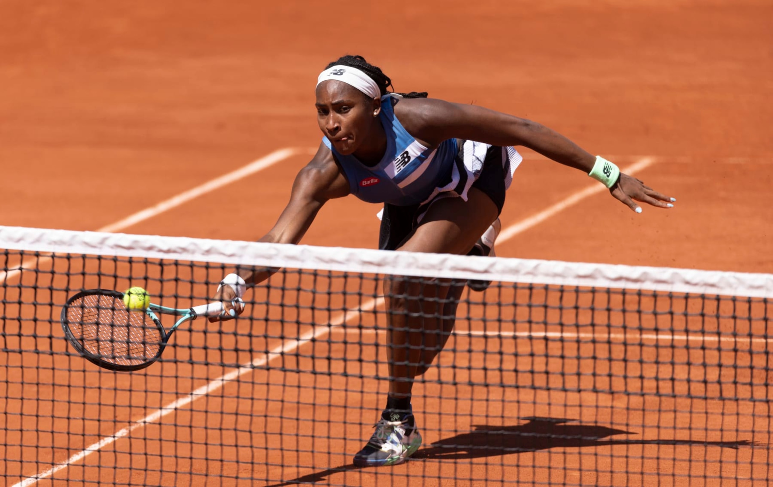 PARIS, FRANCE - JUNE 03: Coco Gauff of United States of America during the Women's Singles Third Round Match on Day Seven of the 2023 French Open at Roland Garros on June 03, 2023 in Paris, France. (Photo by Tnani Badreddine/DeFodi Images via Getty Images) PARIS, FRANCE - JUNE 03: Coco Gauff of United States of America during the Women's Singles Third Round Match on Day Seven of the 2023 French Open at Roland Garros on June 03, 2023 in Paris, France. (Photo by Tnani Badreddine/DeFodi Images via Getty Images)