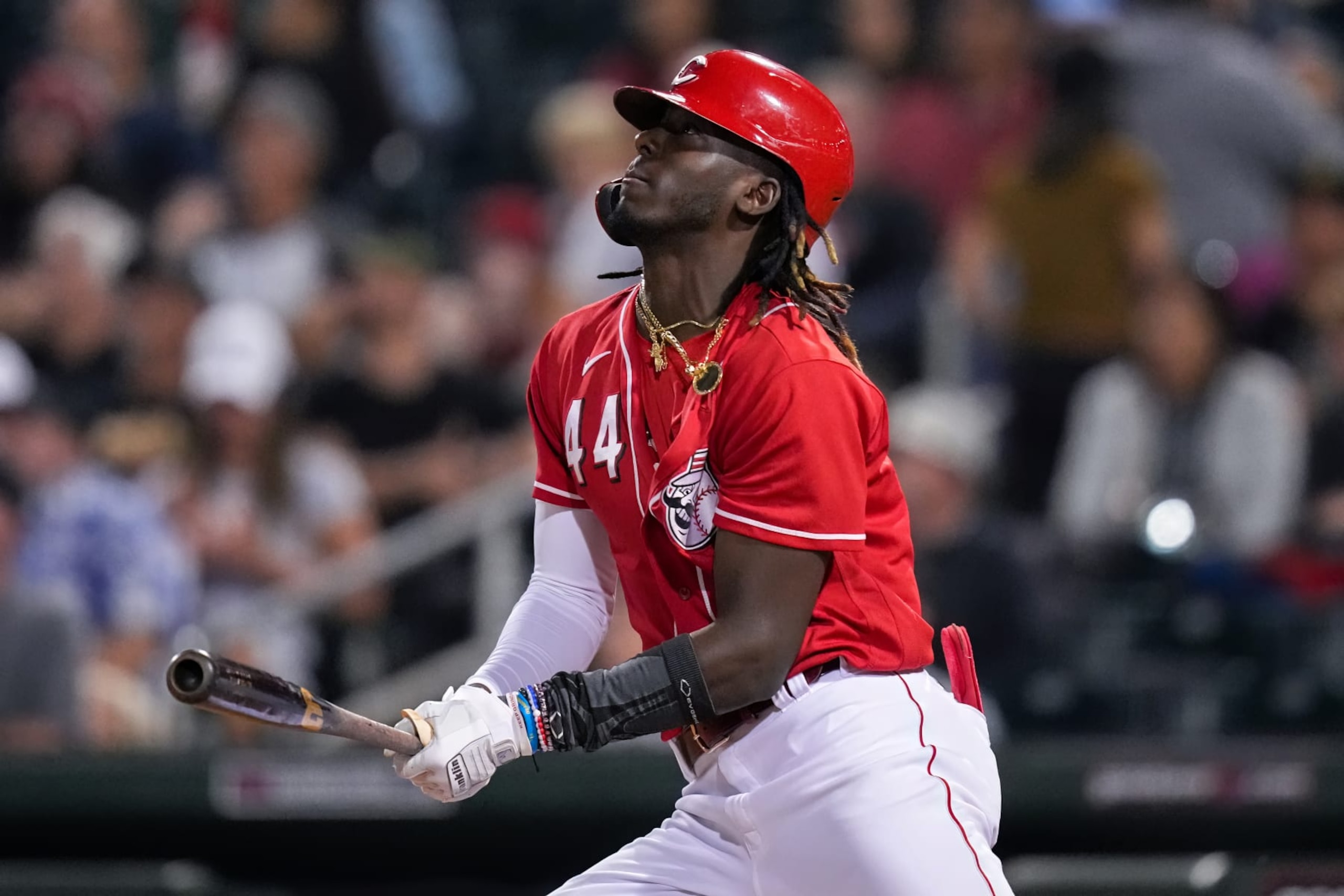 Get ready for the spectacular show that is Elly De La Cruz playing baseball.