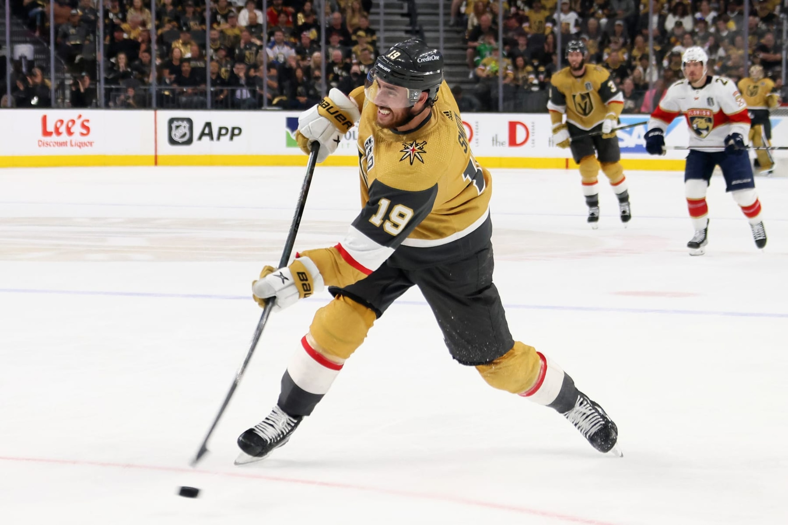 LAS VEGAS, NEVADA - JUNE 05: Reilly Smith #19 of the Vegas Golden Knights takes the shot against the Florida Panthers in Game Two of the 2023 NHL Stanley Cup Final at T-Mobile Arena on June 05, 2023 in Las Vegas, Nevada. (Photo by Bruce Bennett/Getty Images)