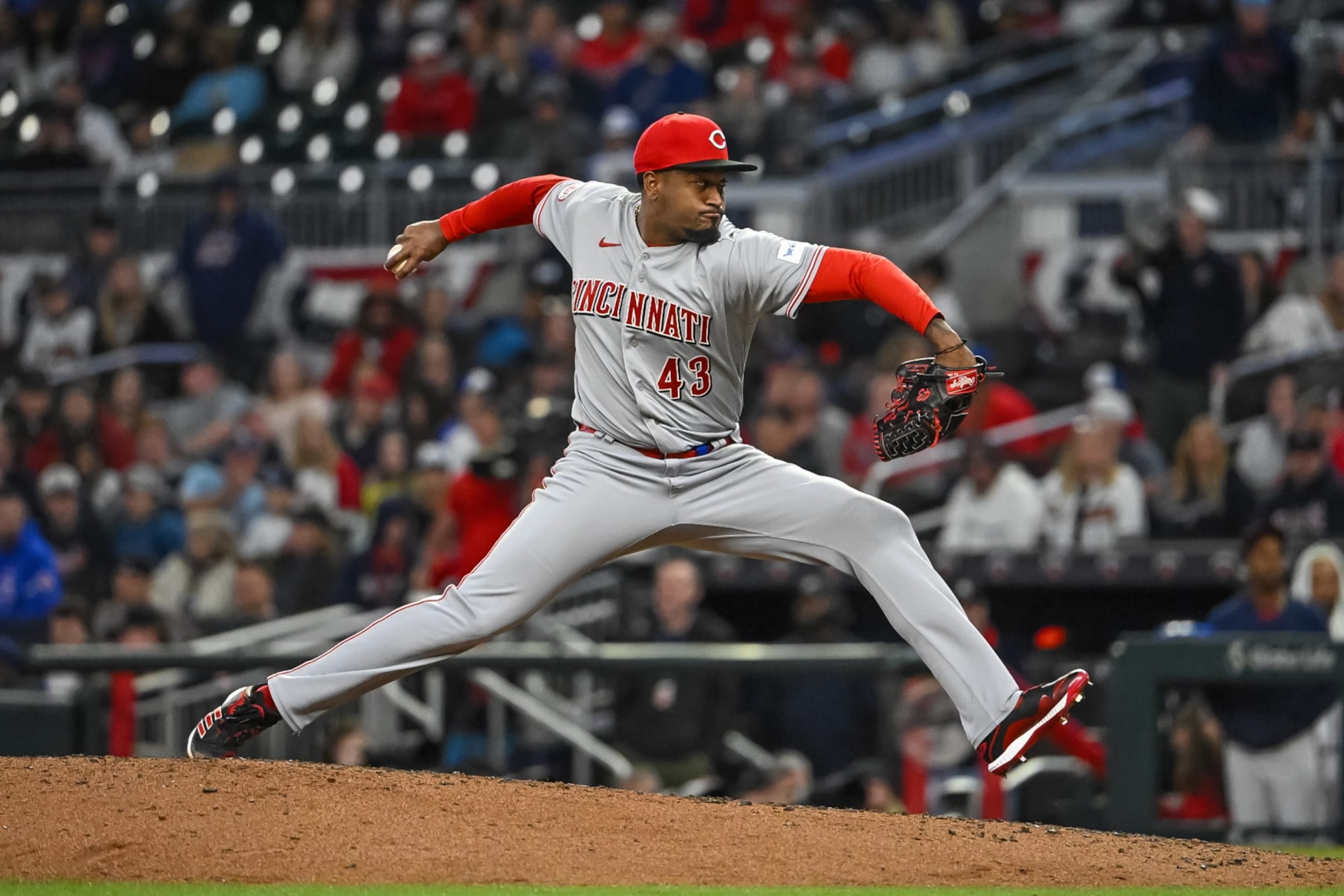 ATLANTA, GA - APRIL 10: Cincinnati Reds relief pitcher Alexis Diaz (43) in the ninth inning of the MLB game between the Cincinnati Reds and Atlanta Braves on April 10, 2023, at Truist Park in Atlanta, GA. (Photo by John Adams/Icon Sportswire via Getty Images)