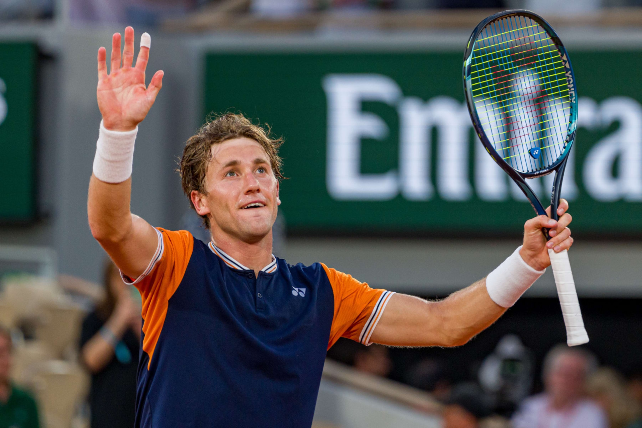 PARIS, FRANCE - JUNE 09: Casper Ruud of Norway celebrates winning match point during the Men's Singles Semi Final Match against Alexander Zverev during Day 13 of the French Open at Roland Garros on June 9, 2023 in Paris, France. (Photo by Andy Cheung/Getty Images)