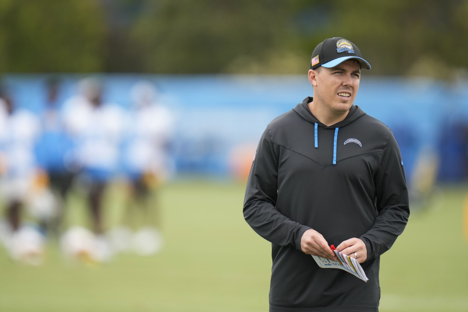 Chargers offensive coordinator Kellen Moore