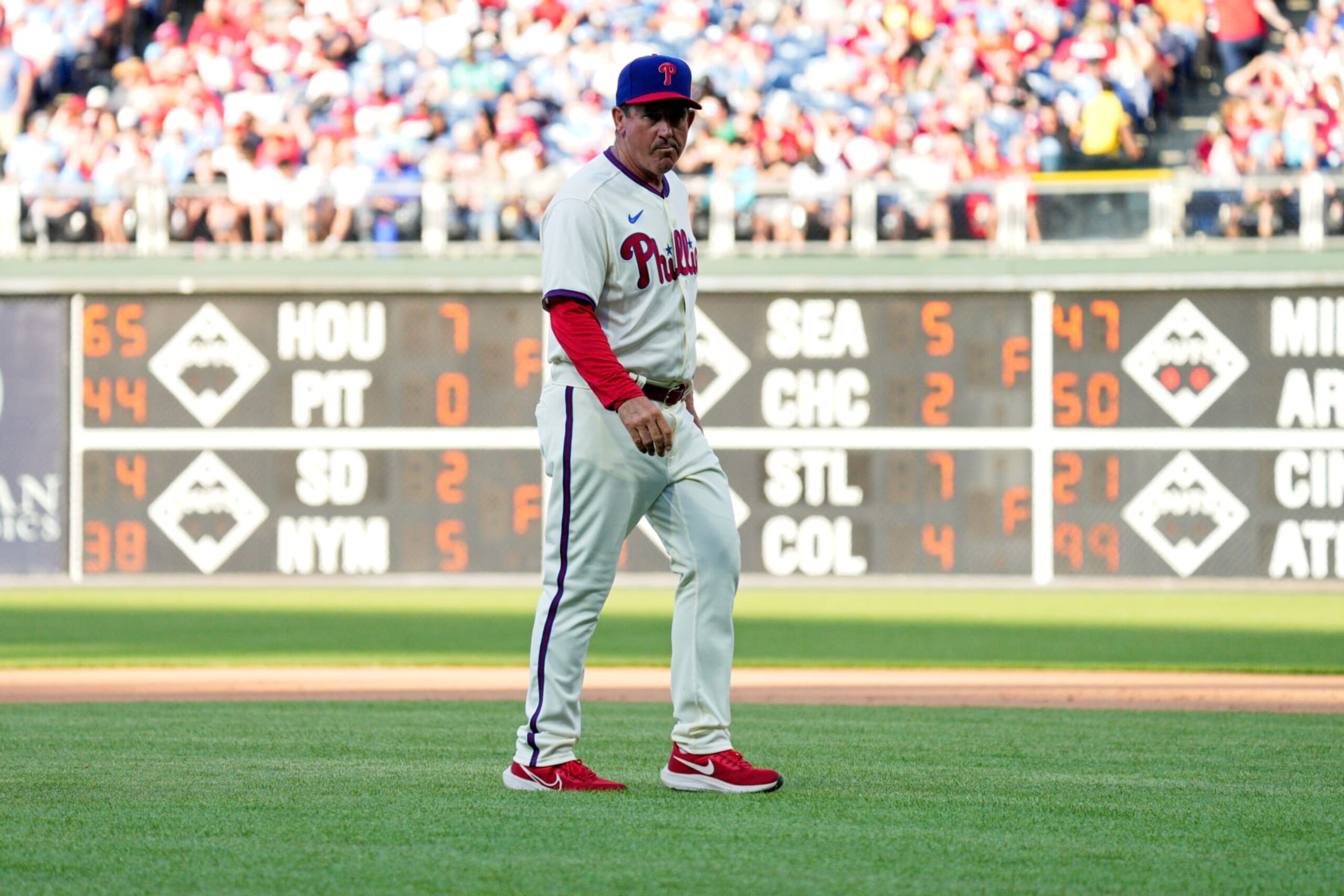 PHILADELPHIA, PA - APRIL 12: Philadelphia Phillies manager Rob Thompson looks on during the game between the Miami Marlins and the Philadelphia Phillies on April 12, 2023 at Citizens Bank Park in Philadelphia, PA. (Photo by Andy Lewis/Icon Sportswire via Getty Images)