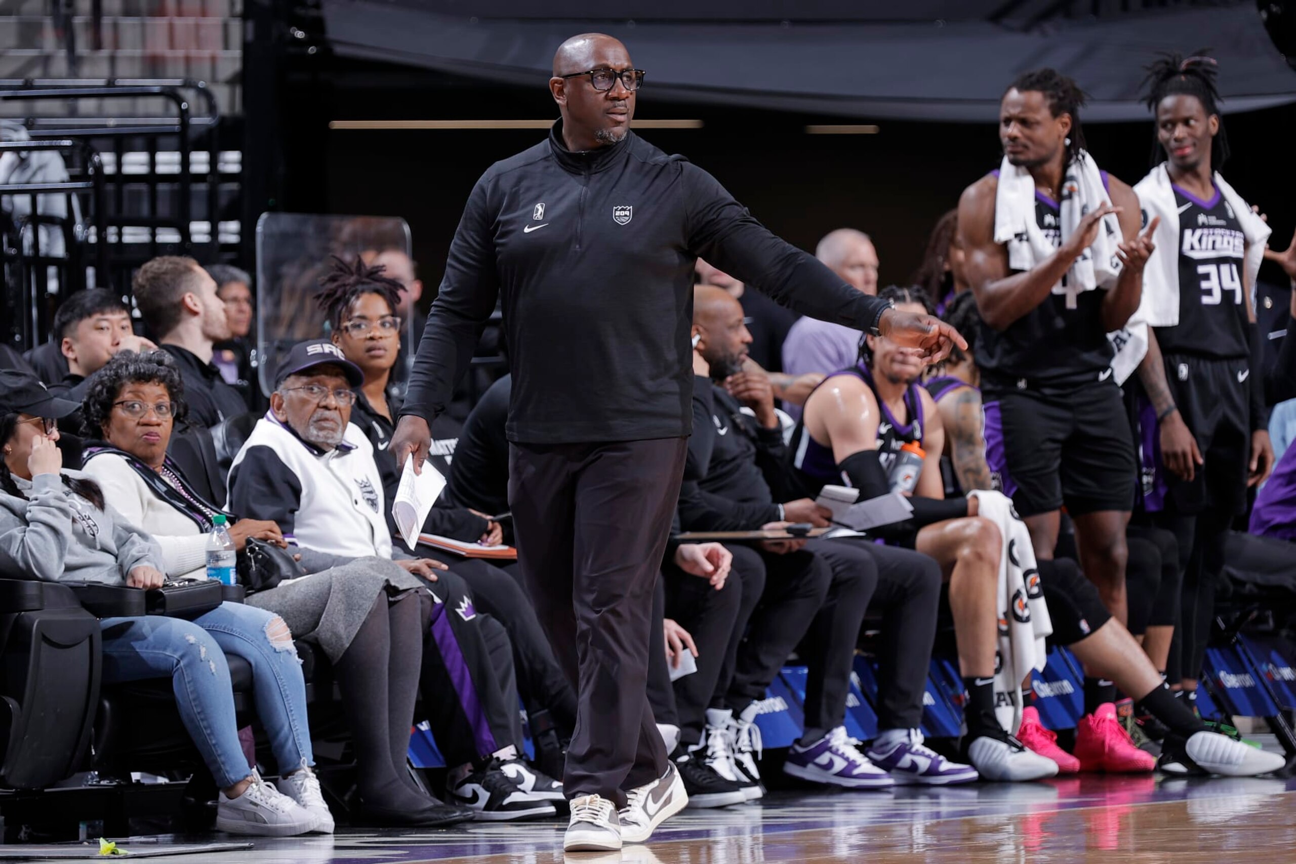 SACRAMENTO, CA - MARCH 24: Bobby Jackson of the Stockton Kings coaches against the Mexico City Capitanes on March 24, 2023 at Golden 1 Center in Sacramento, California. NOTE TO USER: User expressly acknowledges and agrees that, by downloading and or using this Photograph, user is consenting to the terms and conditions of the Getty Images License Agreement. Mandatory Copyright Notice: Copyright 2023 NBAE (Photo by Rocky Widner/NBAE via Getty Images)