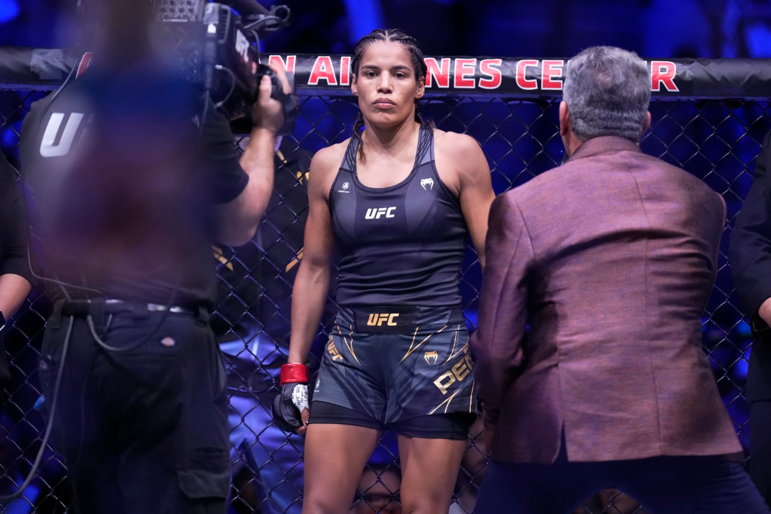 Julianna Pena