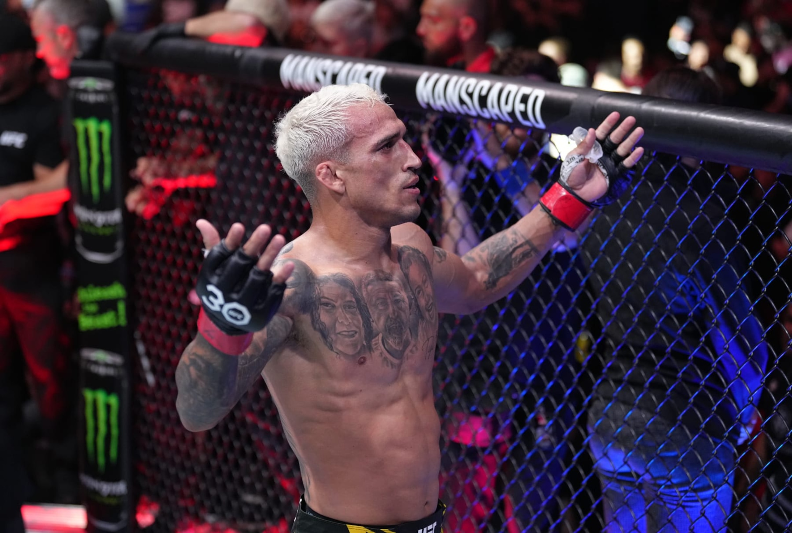 VANCOUVER, BRITISH COLUMBIA - JUNE 10: Charles Oliveira of Brazil celebrates his TKO victory over Beneil Dariush of Iran in their lightweight fight during the UFC 289 event at Rogers Arena on June 10, 2023 in Vancouver, Canada. (Photo by Jeff Bottari/Zuffa LLC)