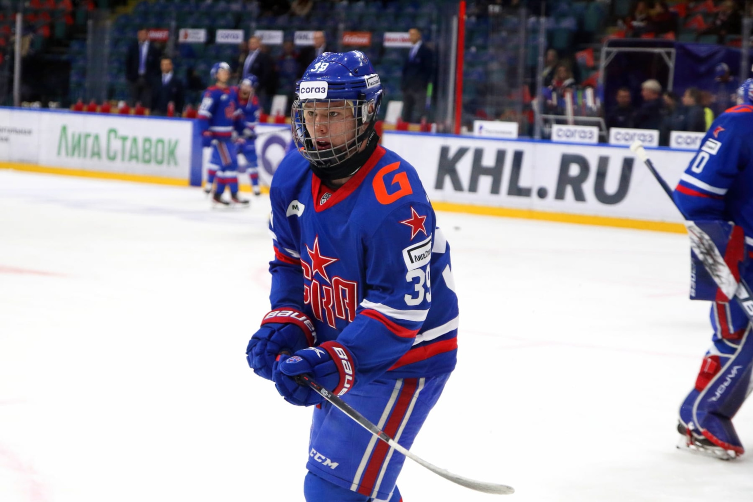 SAINT PETERSBURG, RUSSIA - 2022/09/28: SKA Hockey Club player, Matvei Michkov (No.39) seen in action during the Kontinental Hockey League, regular season KHL 2022 - 2023 between SKA Saint Petersburg and Admiral Vladivostok at the Ice Sports Palace.
(Final score; SKA Saint Petersburg 6:1 Admiral Vladivostok). (Photo by Maksim Konstantinov/SOPA Images/LightRocket via Getty Images)