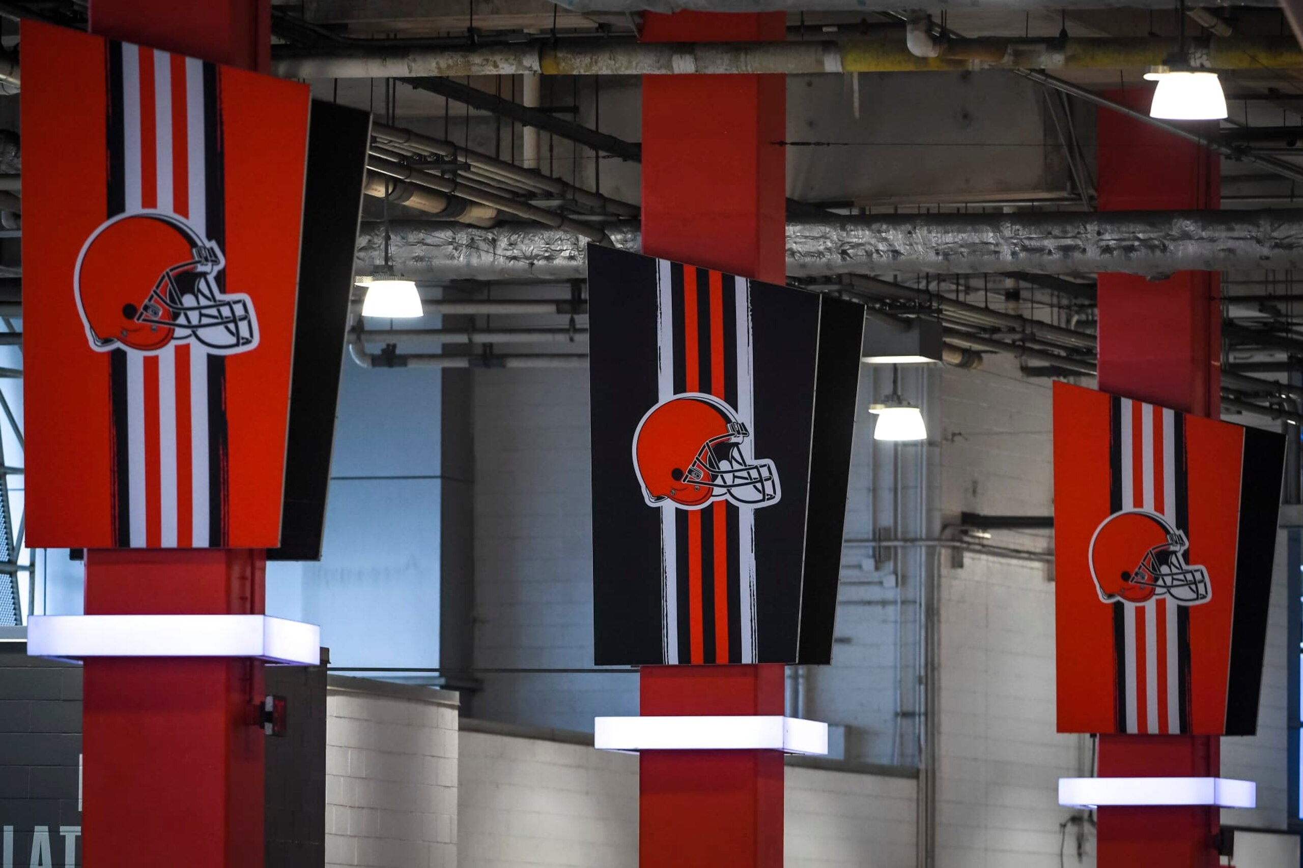 CLEVELAND, OHIO - JANUARY 03: The Cleveland Browns logo is pictured before the first quarter against the Pittsburgh Steelers at FirstEnergy Stadium on January 03, 2021 in Cleveland, Ohio. (Photo by Nic Antaya/Getty Images)