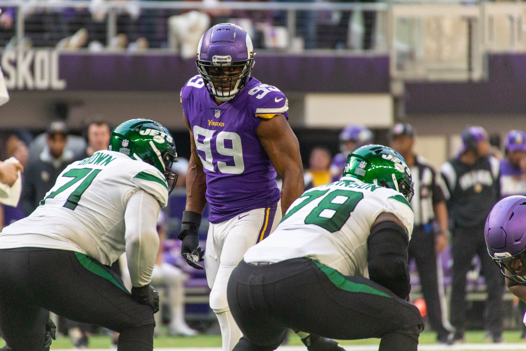 MINNEAPOLIS, MN - DECEMBER 04: Minnesota Vikings linebacker Danielle Hunter (99) lines up for a play during the NFL game between the New York Jets and the Minnesota Vikings on December 4th, 2022, at U.S. Bank Stadium, in Minneapolis, MN. (Photo by Bailey Hillesheim/Icon Sportswire via Getty Images)
