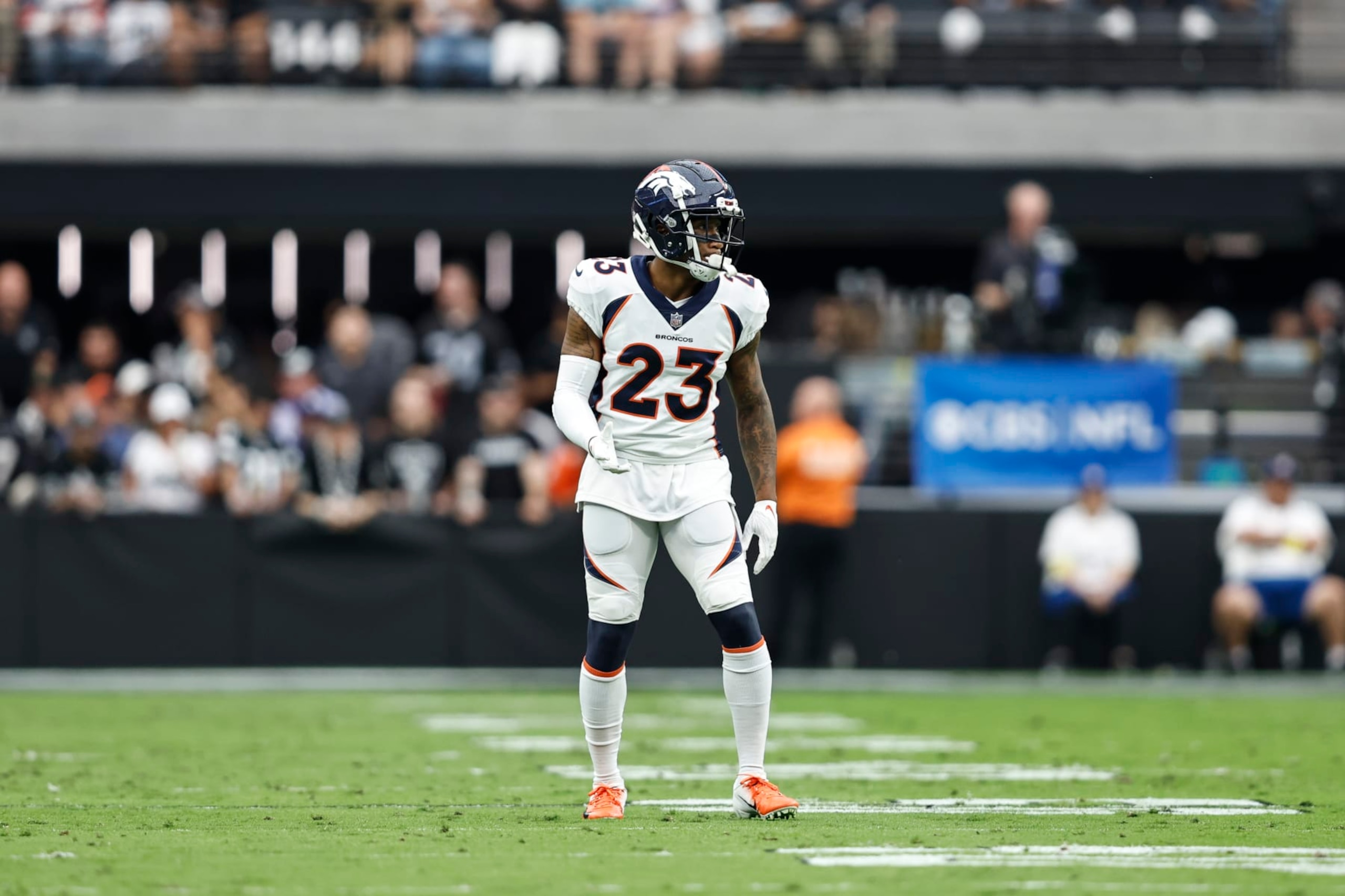 LAS VEGAS, NEVADA - OCTOBER 02: Ronald Darby #23 of the Denver Broncos lines up during an NFL football game between the Las Vegas Raiders and the Denver Broncos at Allegiant Stadium on October 02, 2022 in Las Vegas, Nevada. (Photo by Michael Owens/Getty Images)
