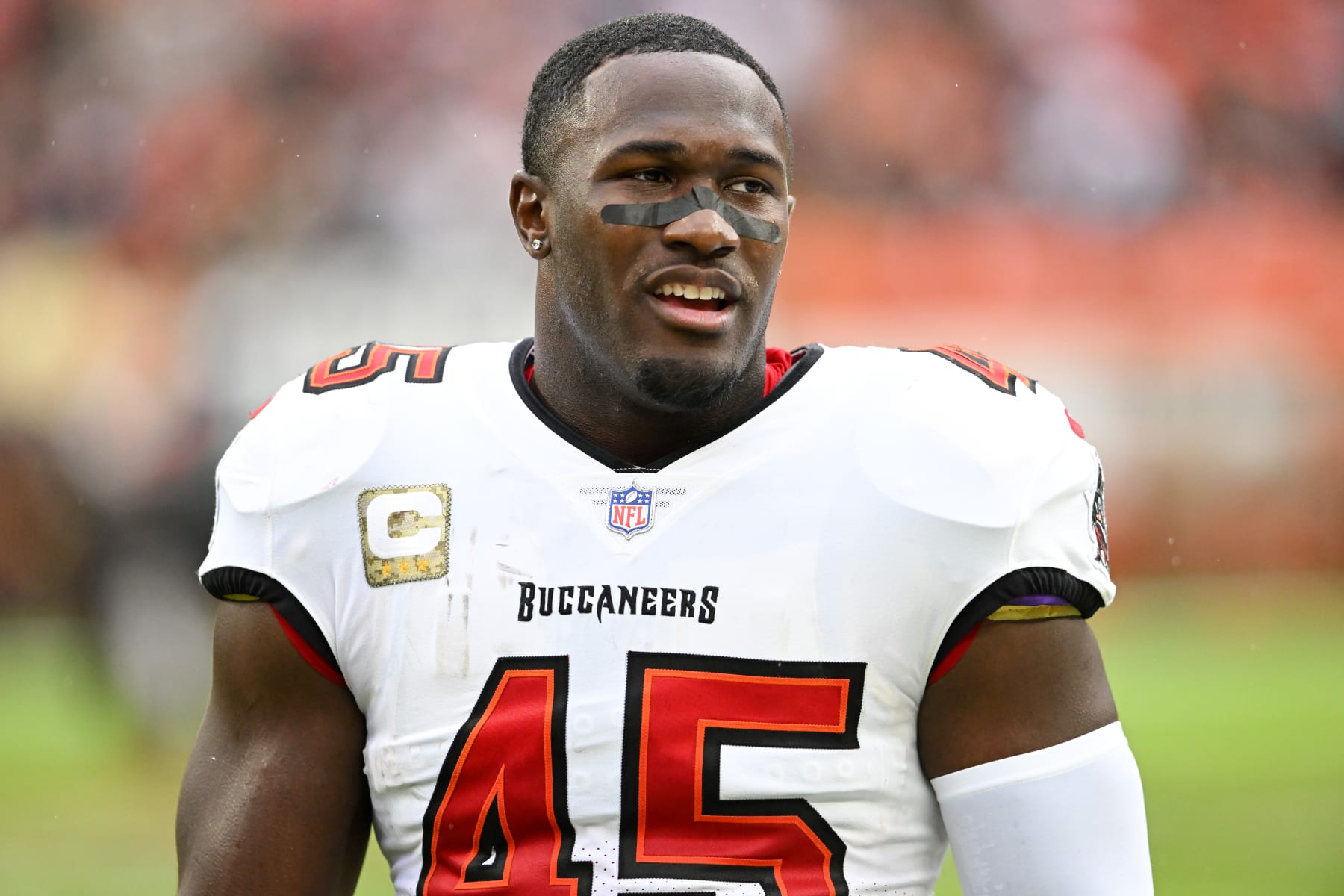 CLEVELAND, OHIO - NOVEMBER 27: Devin White #45 of the Tampa Bay Buccaneers walks off the field at halftime against the Cleveland Browns at FirstEnergy Stadium on November 27, 2022 in Cleveland, Ohio. (Photo by Nick Cammett/Diamond Images via Getty Images)