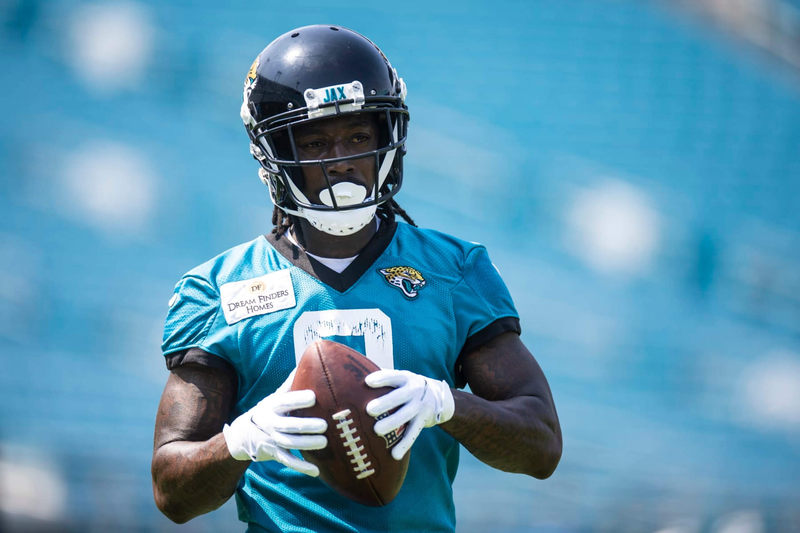 JACKSONVILLE, FLORIDA - MAY 30: Calvin Ridley #0 of the Jacksonville Jaguars looks on during an offseason workout on May 30, 2023 at TIAA Bank field in Jacksonville, Florida. (Photo by James Gilbert/Getty Images)