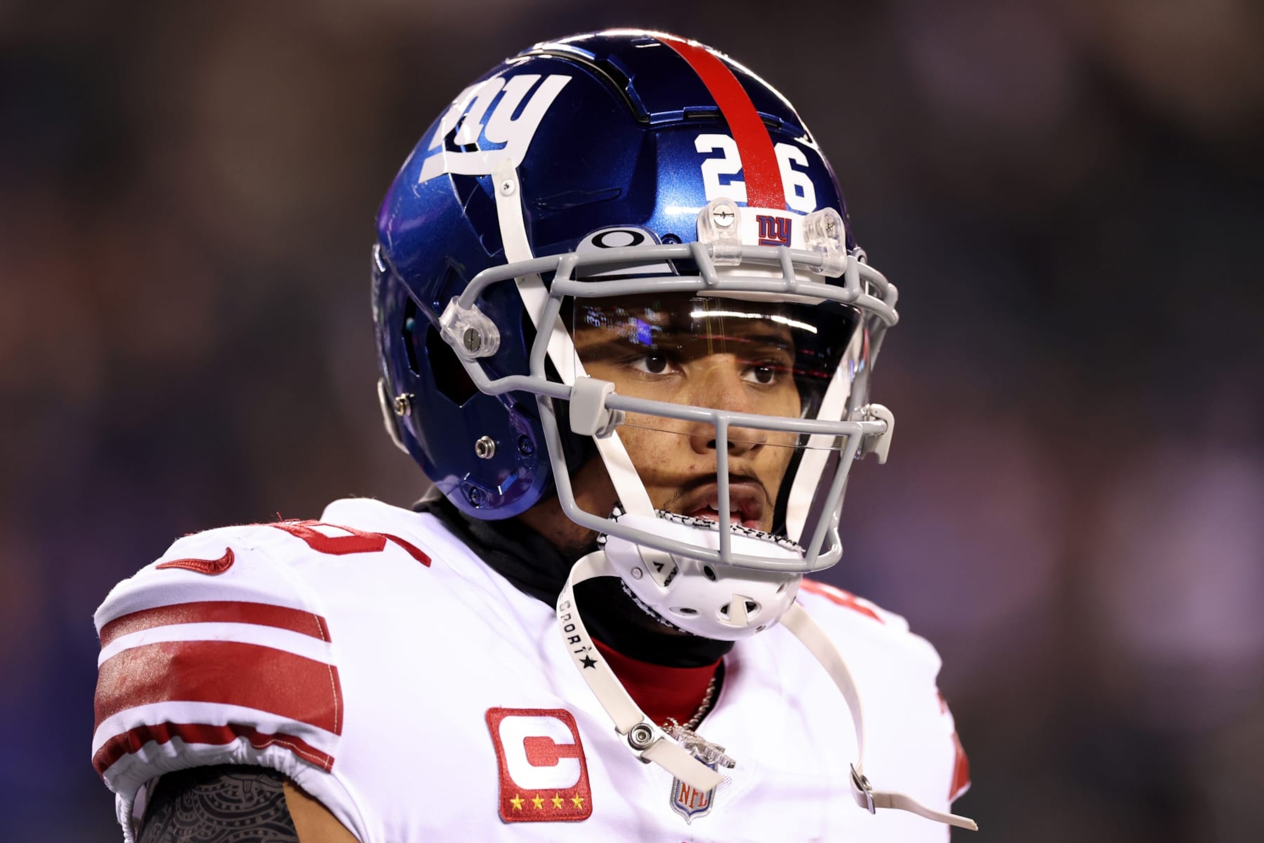 PHILADELPHIA, PENNSYLVANIA - JANUARY 21: Saquon Barkley #26 of the New York Giants warms up prior to a game against the Philadelphia Eagles in the NFC Divisional Playoff game at Lincoln Financial Field on January 21, 2023 in Philadelphia, Pennsylvania. (Photo by Tim Nwachukwu/Getty Images)