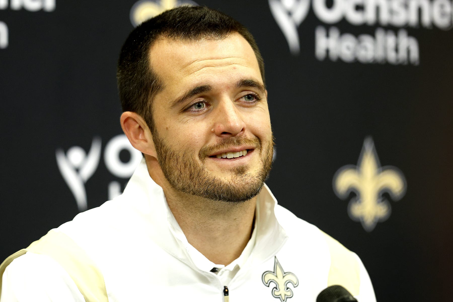 NEW ORLEANS, LOUISIANA - MARCH 11:  Quarterback Derek Carr of the New Orleans Saints speaks to members of the media after signing a four-year contract with the Saints at New Orleans Saints Indoor Practice Facility on March 11, 2023 in New Orleans, Louisiana.  (Photo by Sean Gardner/Getty Images)
