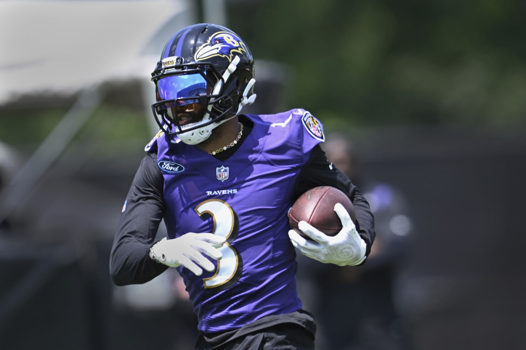 Baltimore Ravens wide receiver Odell Beckham Jr. runs a drill during NFL football practice Tuesday, June 13, 2023, in Owings Mills, Md. (AP Photo/Gail Burton)