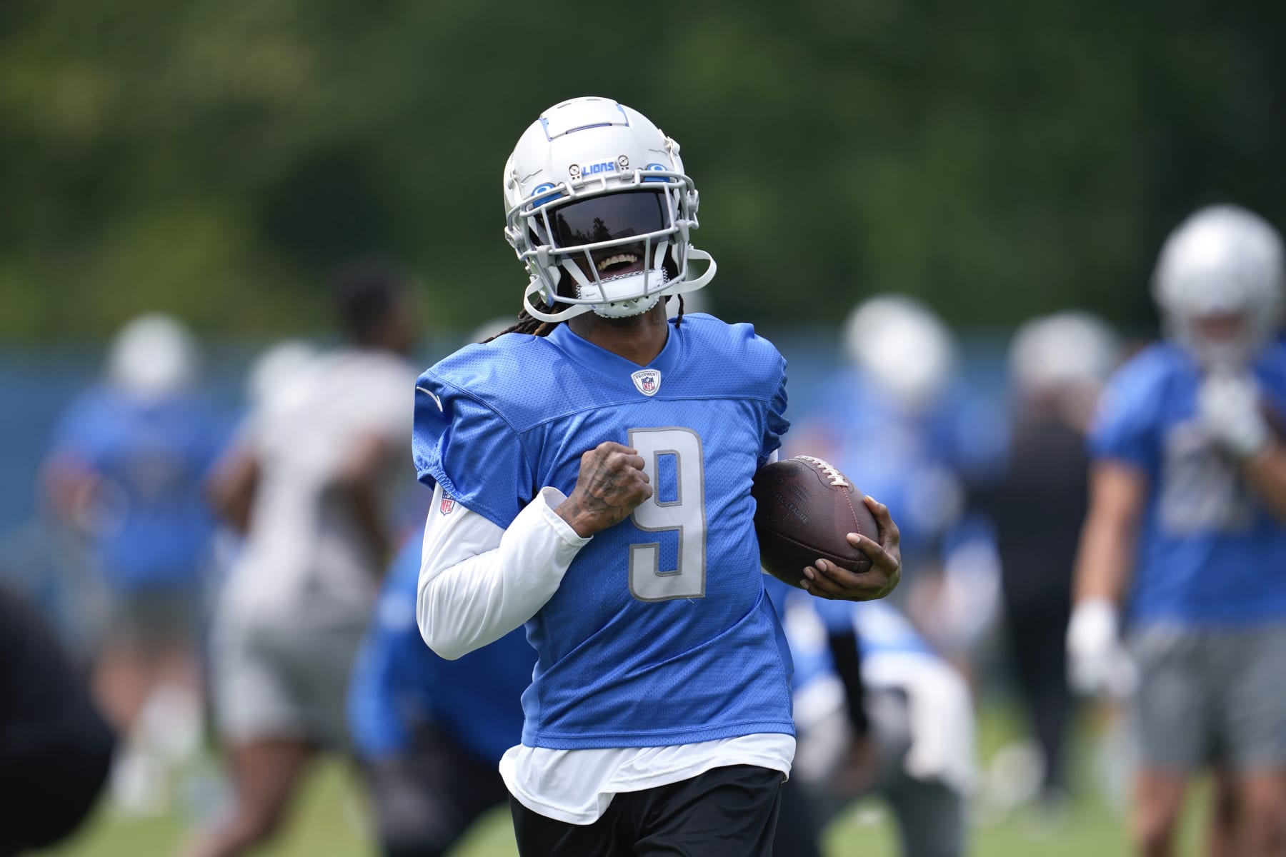 Detroit Lions wide receiver Jameson Williams catches a pass during an NFL football practice in Allen Park, Mich., Tuesday, June 6, 2023. (AP Photo/Paul Sancya)