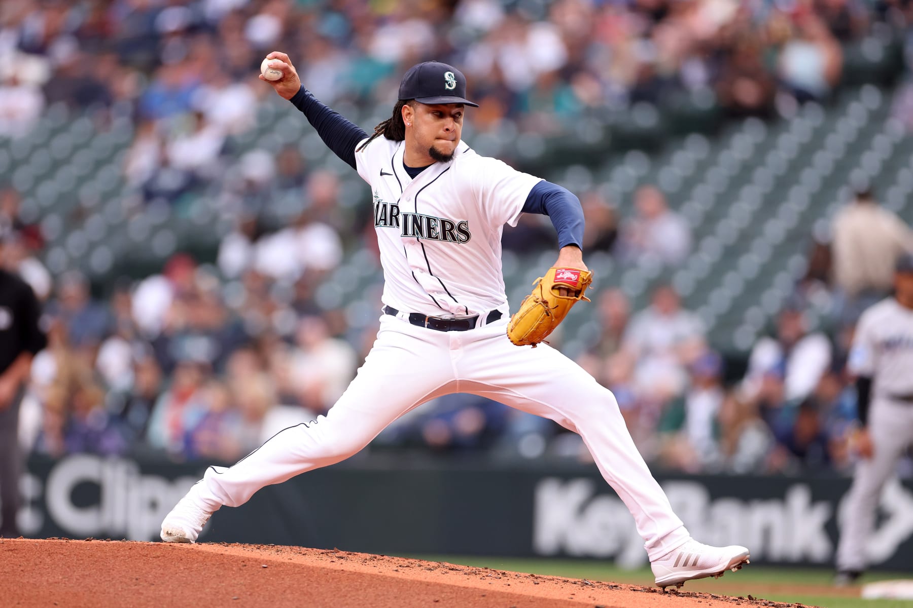 SEATTLE, WASHINGTON - JUNE 14: Luis Castillo #58 of the Seattle Mariners pitches during the second inning against the Miami Marlins at T-Mobile Park on June 14, 2023 in Seattle, Washington. (Photo by Steph Chambers/Getty Images)