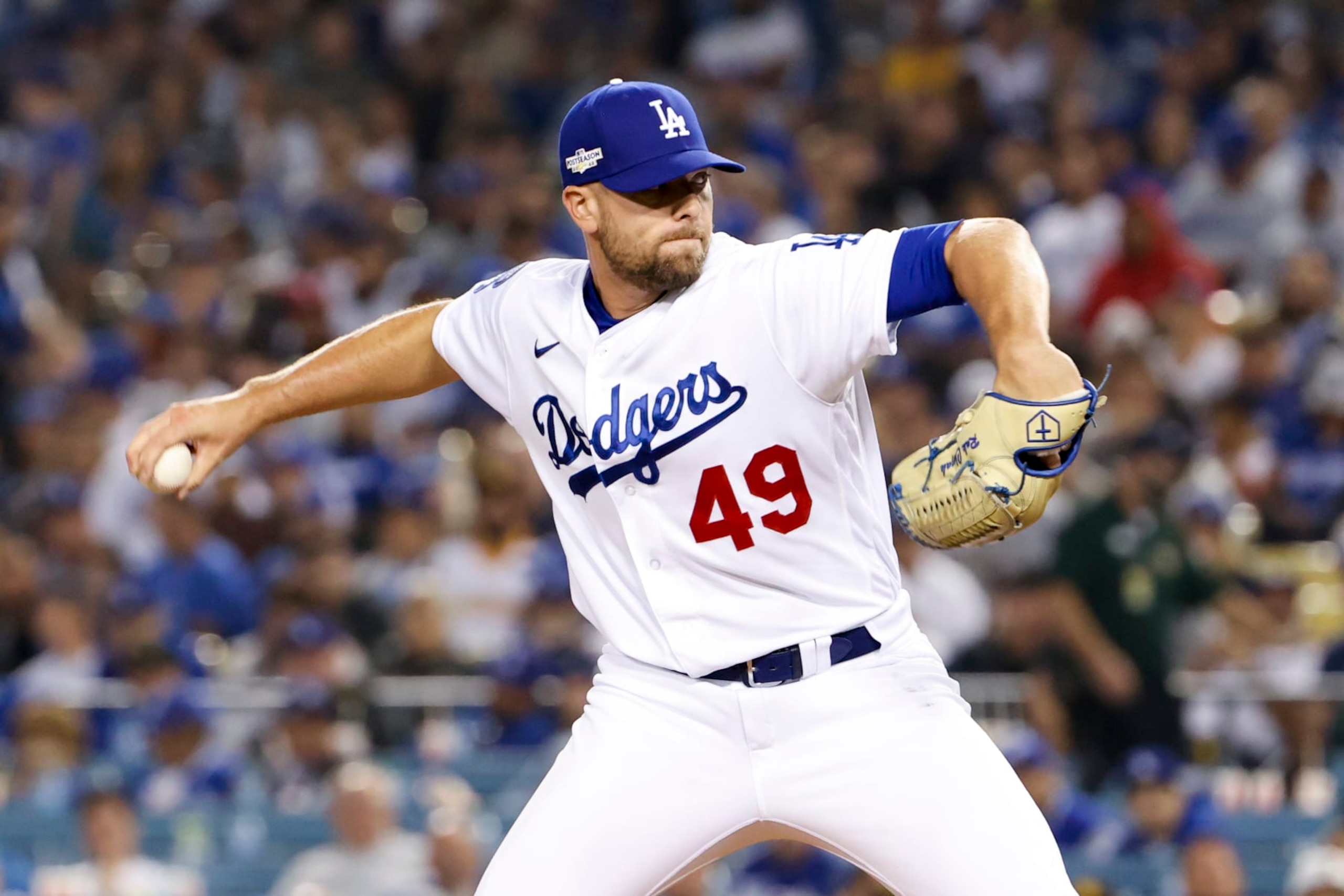 Los Angeles, CA - October 12: Los Angeles Dodgers relief pitcher Blake Treinen pitches during the eighth inning in game two of the NLDS against the San Diego Padres at Dodger Stadium on Wednesday, Oct. 12, 2022 in Los Angeles, CA.(Robert Gauthier / Los Angeles Times via Getty Images)