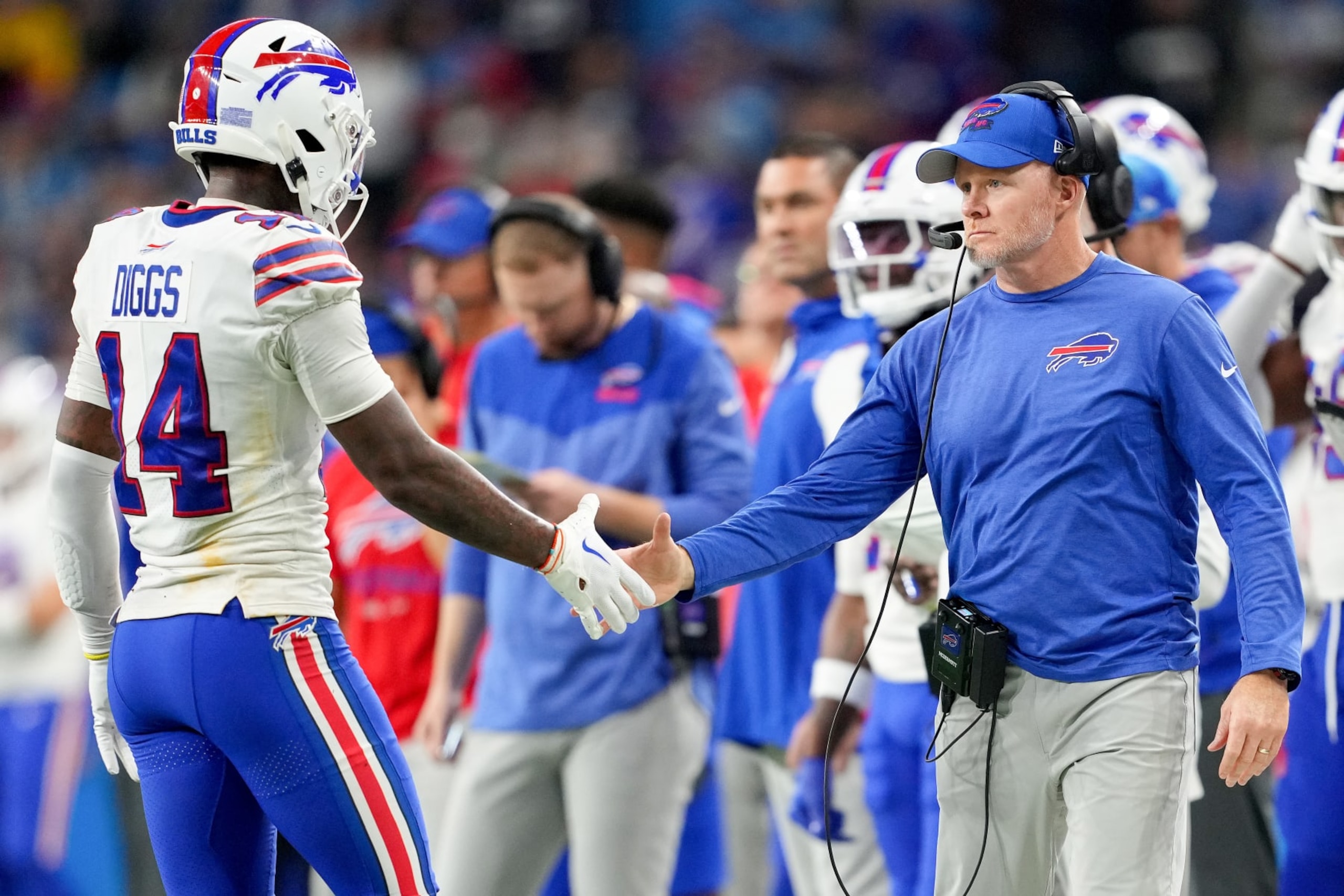 DETROIT, MICHIGAN - NOVEMBER 24: Stefon Diggs #14 and head coach Sean McDermott of the Buffalo Bills shake hands during the fourth quarter against the Detroit Lions at Ford Field on November 24, 2022 in Detroit, Michigan. (Photo by Nic Antaya/Getty Images)