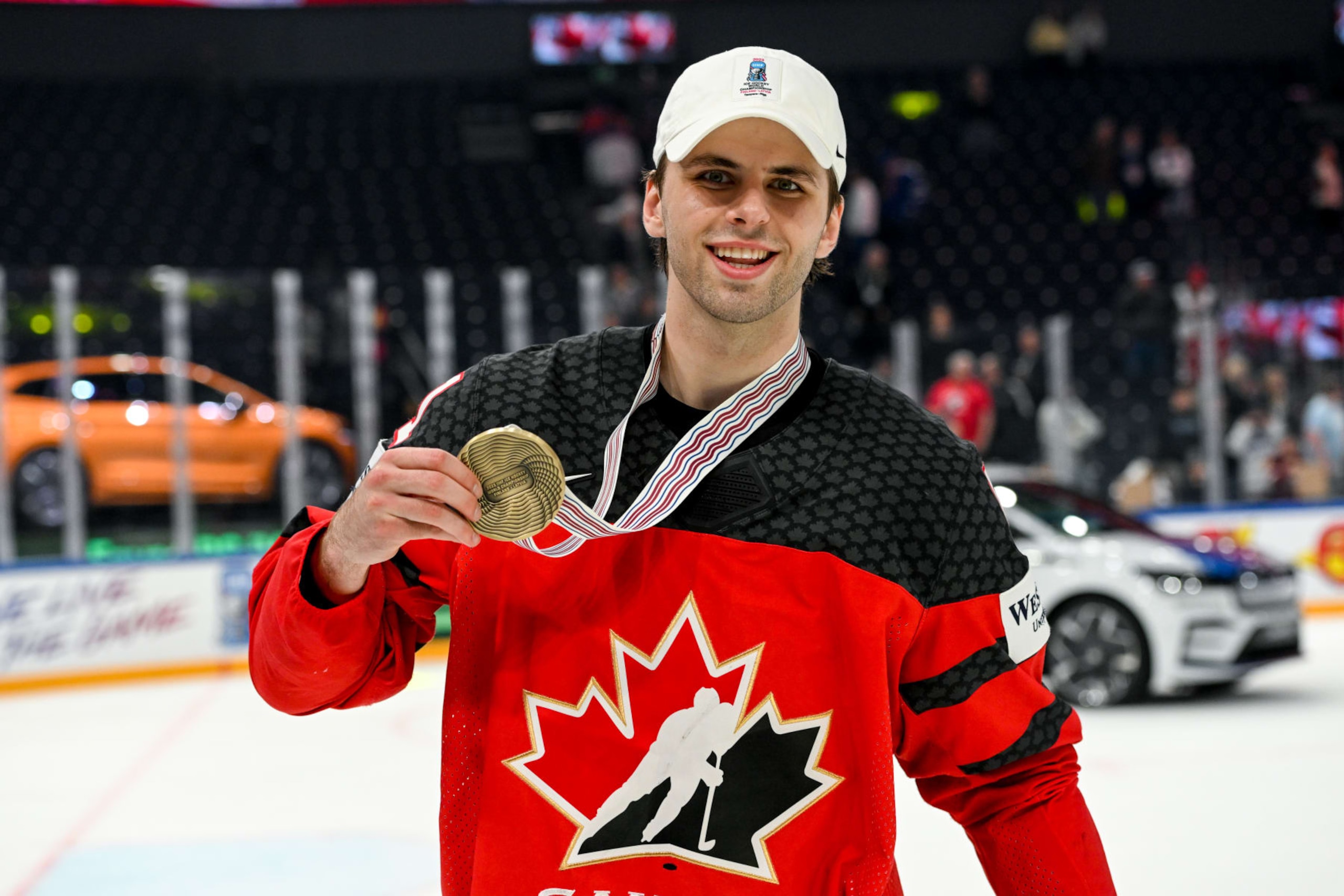 TAMPERE, FINLAND - MAY 28: Adam Fantilli of Canada shows the gold medal during the 2023 IIHF Ice Hockey World Championship Finland - Latvia game between Canada and Germany at Nokia Arena on May 28, 2023 in Tampere, Finland. (Photo by Andrea Branca/Eurasia Sport Images/Getty Images)
