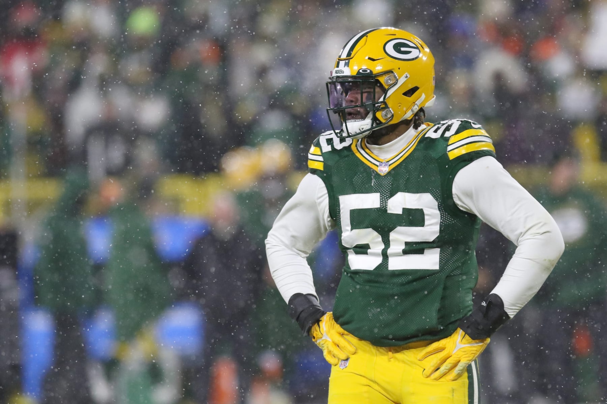 GREEN BAY, WI - JANUARY 22: Green Bay Packers outside linebacker Rashan Gary (52) looks on during a time out during the NFC Divisional playoff game between the Green Bay Packers and the San Francisco 49ers at Lambeau Field on January 22, 2022, in Green Bay, WI. (Photo by Larry Radloff/Icon Sportswire via Getty Images)
