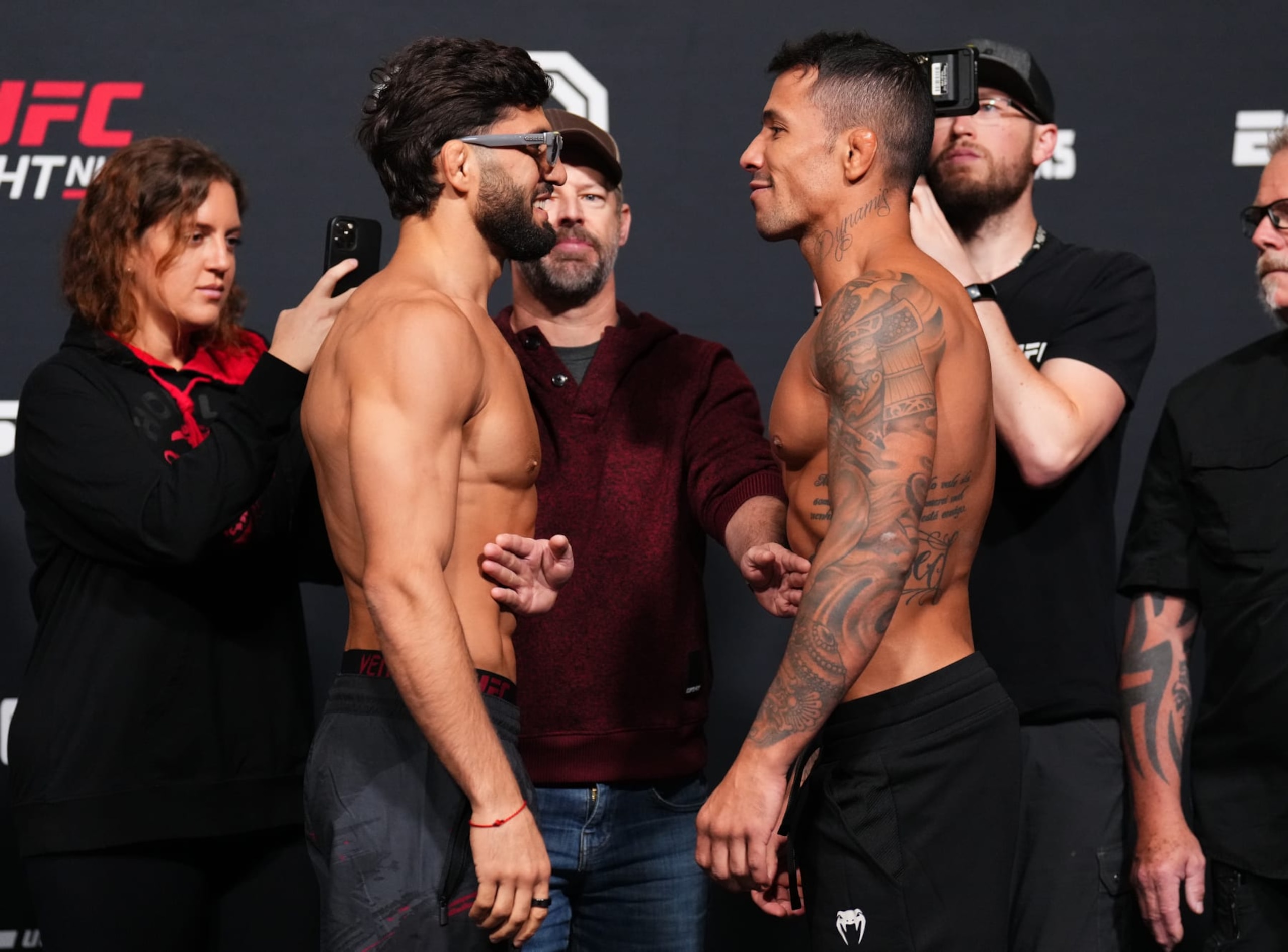 Arman Tsarukyan faces off against Joaquim Silva