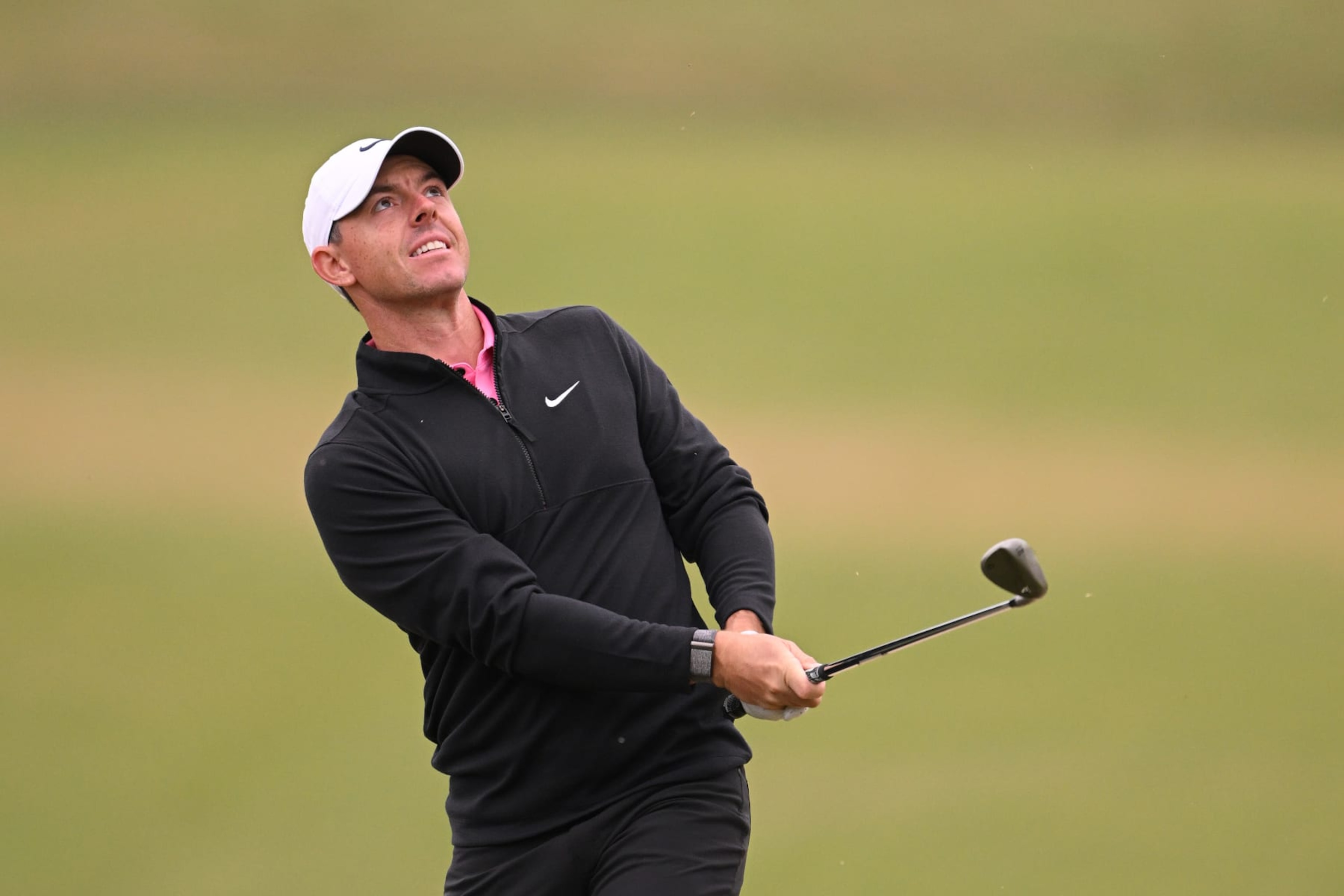 LOS ANGELES, CALIFORNIA - JUNE 16: Rory McIlroy of Northern Ireland plays a second shot on the 11th hole during the second round of the 123rd U.S. Open Championship at The Los Angeles Country Club on June 16, 2023 in Los Angeles, California. (Photo by Ross Kinnaird/Getty Images) LOS ANGELES, CALIFORNIA - JUNE 16: Rory McIlroy of Northern Ireland plays a second shot on the 11th hole during the second round of the 123rd U.S. Open Championship at The Los Angeles Country Club on June 16, 2023 in Los Angeles, California. (Photo by Ross Kinnaird/Getty Images)