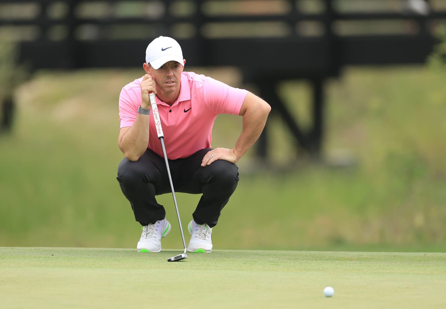 LOS ANGELES, CALIFORNIA - JUNE 16: Rory McIlroy of Northern Ireland lines up a putt on the second hole during the second round of the 123rd U.S. Open Championship at The Los Angeles Country Club on June 16, 2023 in Los Angeles, California. (Photo by David Cannon/Getty Images)
