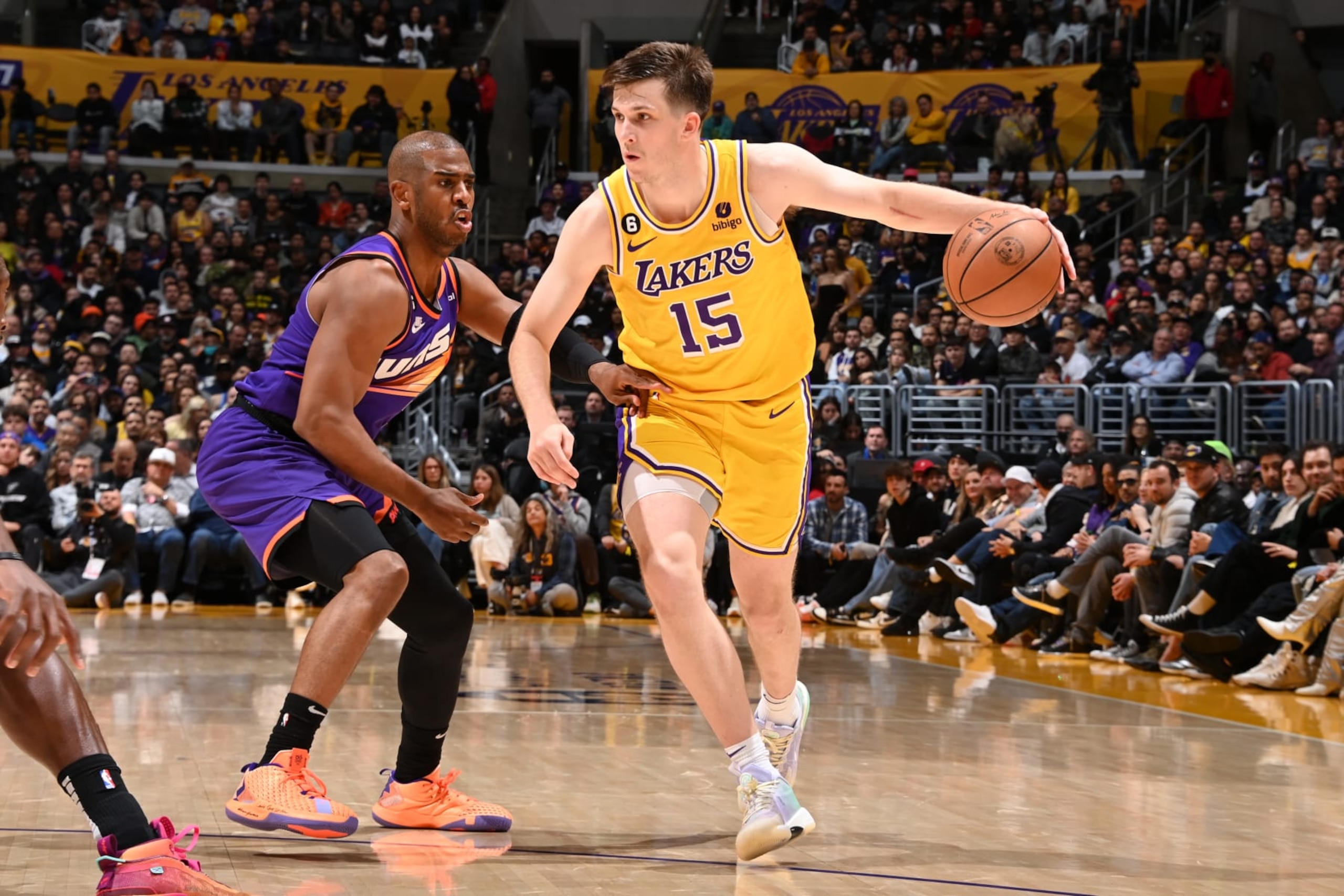 LOS ANGELES, CA - MARCH 22: Austin Reaves #15 of the Los Angeles Lakers dribbles the ball during the game against the Phoenix Suns on March 22, 2023 at Crypto.Com Arena in Los Angeles, California. NOTE TO USER: User expressly acknowledges and agrees that, by downloading and/or using this Photograph, user is consenting to the terms and conditions of the Getty Images License Agreement. Mandatory Copyright Notice: Copyright 2023 NBAE (Photo by Andrew D. Bernstein/NBAE via Getty Images) LOS ANGELES, CA - MARCH 22: Austin Reaves #15 of the Los Angeles Lakers dribbles the ball during the game against the Phoenix Suns on March 22, 2023 at Crypto.Com Arena in Los Angeles, California. NOTE TO USER: User expressly acknowledges and agrees that, by downloading and/or using this Photograph, user is consenting to the terms and conditions of the Getty Images License Agreement. Mandatory Copyright Notice: Copyright 2023 NBAE (Photo by Andrew D. Bernstein/NBAE via Getty Images)