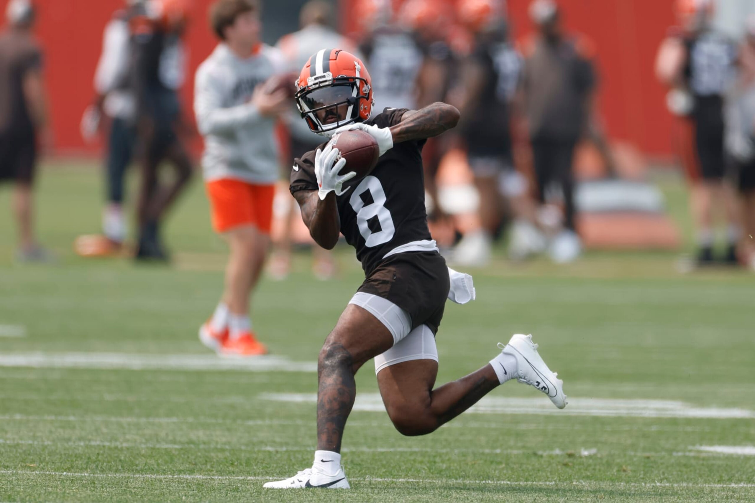 Cleveland Browns wide reciever Elijah Moore takes part in drills at the NFL football team's practice facility Tuesday, June 6, 2023, in Berea, Ohio. (AP Photo/Ron Schwane)