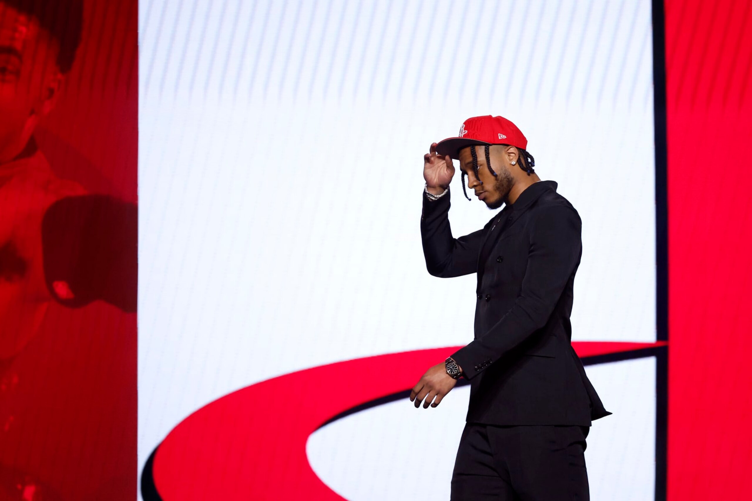 NEW YORK, NEW YORK - JUNE 22: Cam Whitmore celebrates after being drafted 20th overall pick by the Houston Rockets during the first round of the 2023 NBA Draft at Barclays Center on June 22, 2023 in the Brooklyn borough of New York City. NOTE TO USER: User expressly acknowledges and agrees that, by downloading and or using this photograph, User is consenting to the terms and conditions of the Getty Images License Agreement. (Photo by Sarah Stier/Getty Images) NEW YORK, NEW YORK - JUNE 22: Cam Whitmore celebrates after being drafted 20th overall pick by the Houston Rockets during the first round of the 2023 NBA Draft at Barclays Center on June 22, 2023 in the Brooklyn borough of New York City. NOTE TO USER: User expressly acknowledges and agrees that, by downloading and or using this photograph, User is consenting to the terms and conditions of the Getty Images License Agreement. (Photo by Sarah Stier/Getty Images)