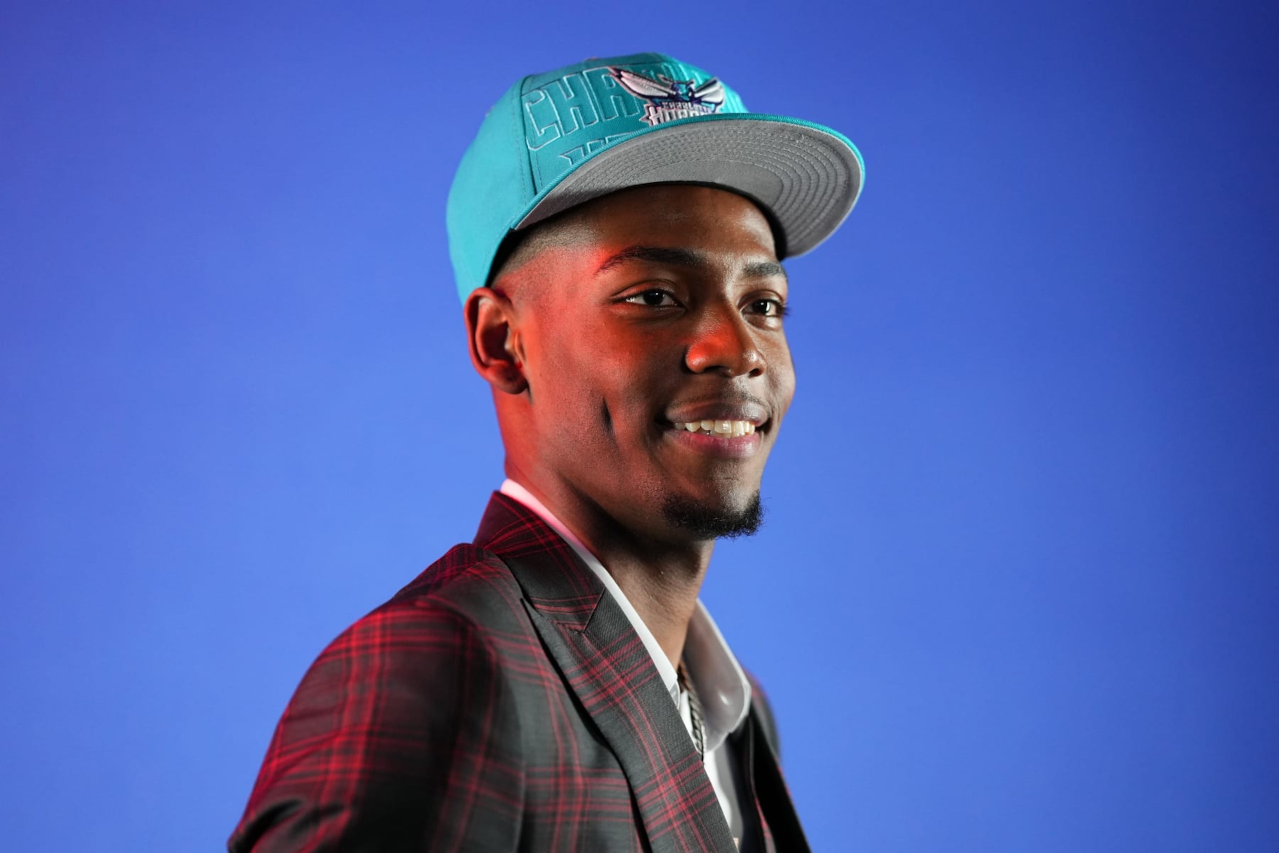 BROOKLYN, NY - JUNE 22: Brandon Miller poses for a photo after being selected 2nd overall by the Charlotte Hornets during the 2023 NBA Draft on June 22, 2023 at Barclays Center in Brooklyn, New York. NOTE TO USER: User expressly acknowledges and agrees that, by downloading and or using this photograph, User is consenting to the terms and conditions of the Getty Images License Agreement. Mandatory Copyright Notice: Copyright 2023 NBAE (Photo by Evan Yu/NBAE via Getty Images)