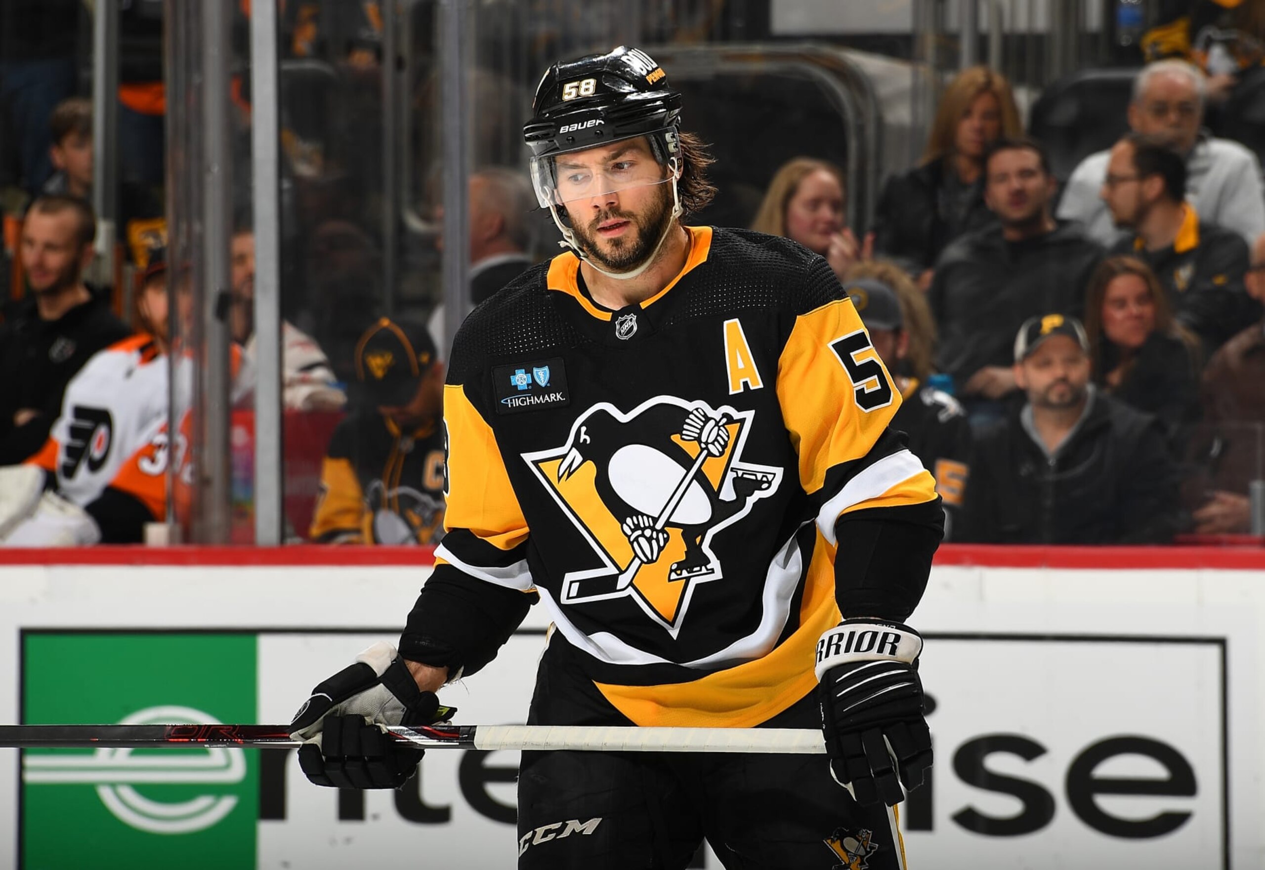 PITTSBURGH, PA - APRIL 02: Kris Letang #58 of the Pittsburgh Penguins skates against the Philadelphia Flyers at PPG PAINTS Arena on April 2, 2023 in Pittsburgh, Pennsylvania. (Photo by Joe Sargent/NHLI via Getty Images) PITTSBURGH, PA - APRIL 02: Kris Letang #58 of the Pittsburgh Penguins skates against the Philadelphia Flyers at PPG PAINTS Arena on April 2, 2023 in Pittsburgh, Pennsylvania. (Photo by Joe Sargent/NHLI via Getty Images)