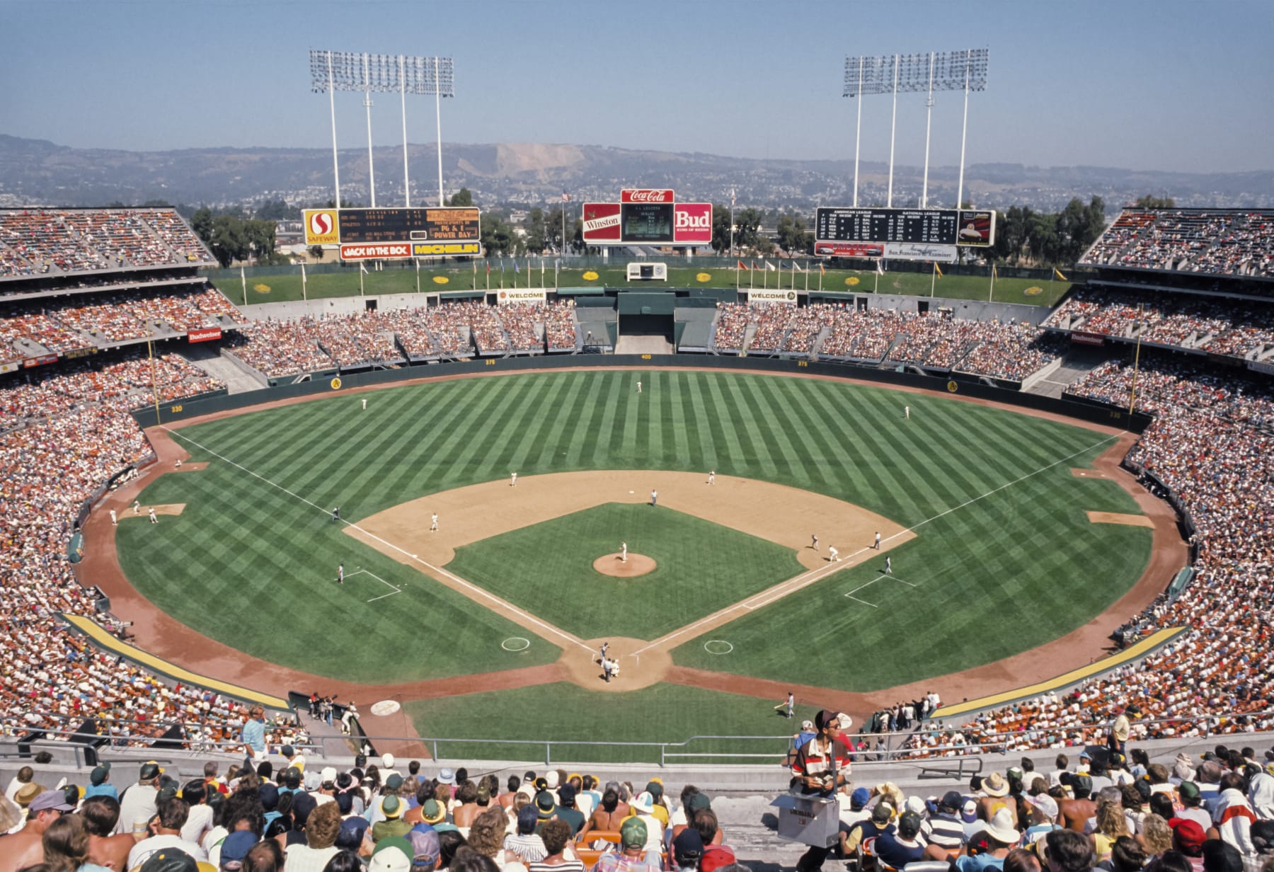 Oakland Coliseum, May 1989.