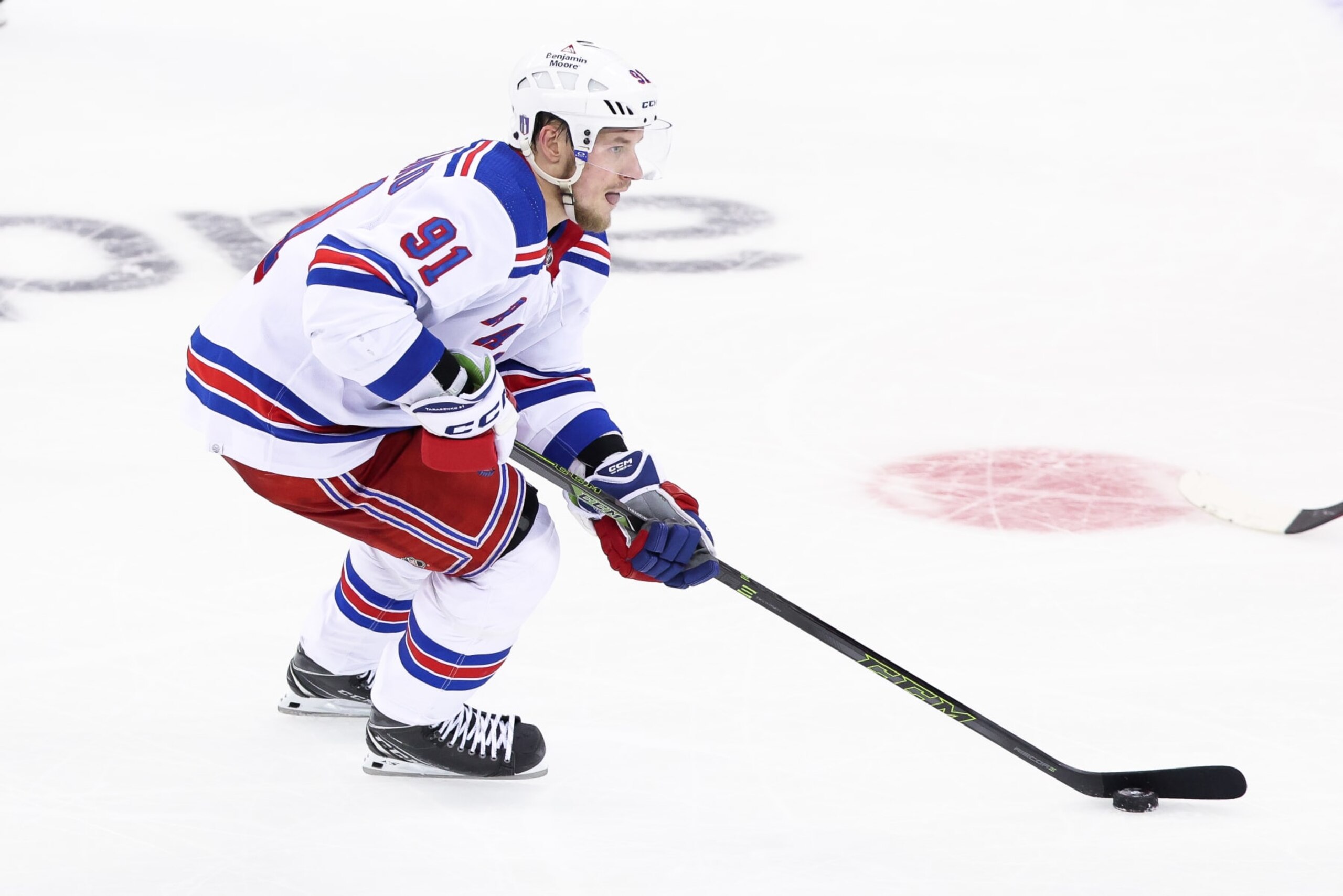 NEWARK, NJ - MAY 01: New York Rangers right wing Vladimir Tarasenko (91) skates with the puck during Game 7 of an Eastern Conference First Round playoff game between the New York Rangers and the New Jersey Devils on May 1, 2023, at Prudential Center in Newark, New Jersey. (Photo by Andrew Mordzynski/Icon Sportswire via Getty Images)