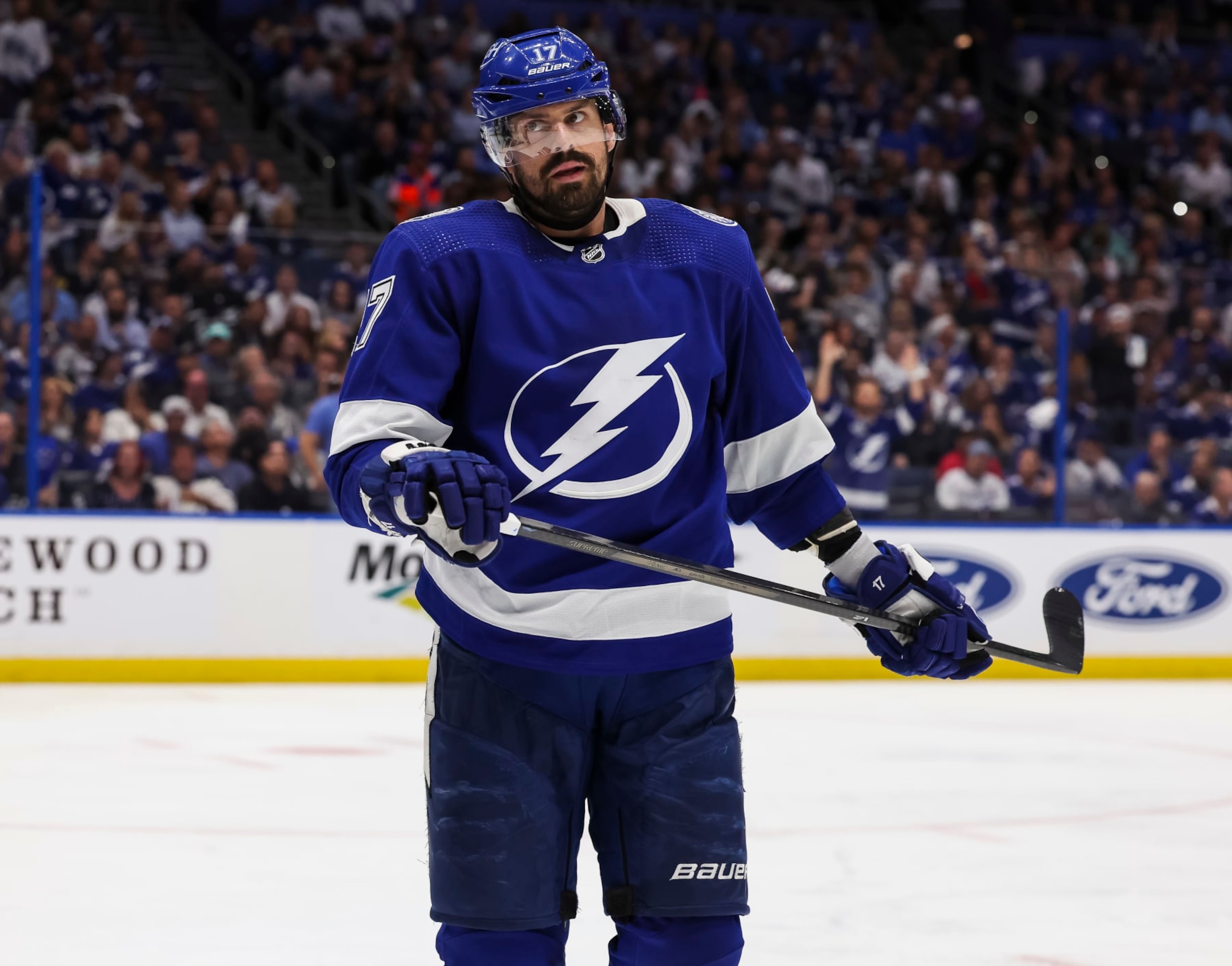 TAMPA, FL - APRIL 24: Alex Killorn #17 of the Tampa Bay Lightning against the Toronto Maple Leafs during the third period in Game Four of the First Round of the 2023 Stanley Cup Playoffs at Amalie Arena on April 24, 2023 in Tampa, Florida. (Photo by Mark LoMoglio/NHLI via Getty Images)
