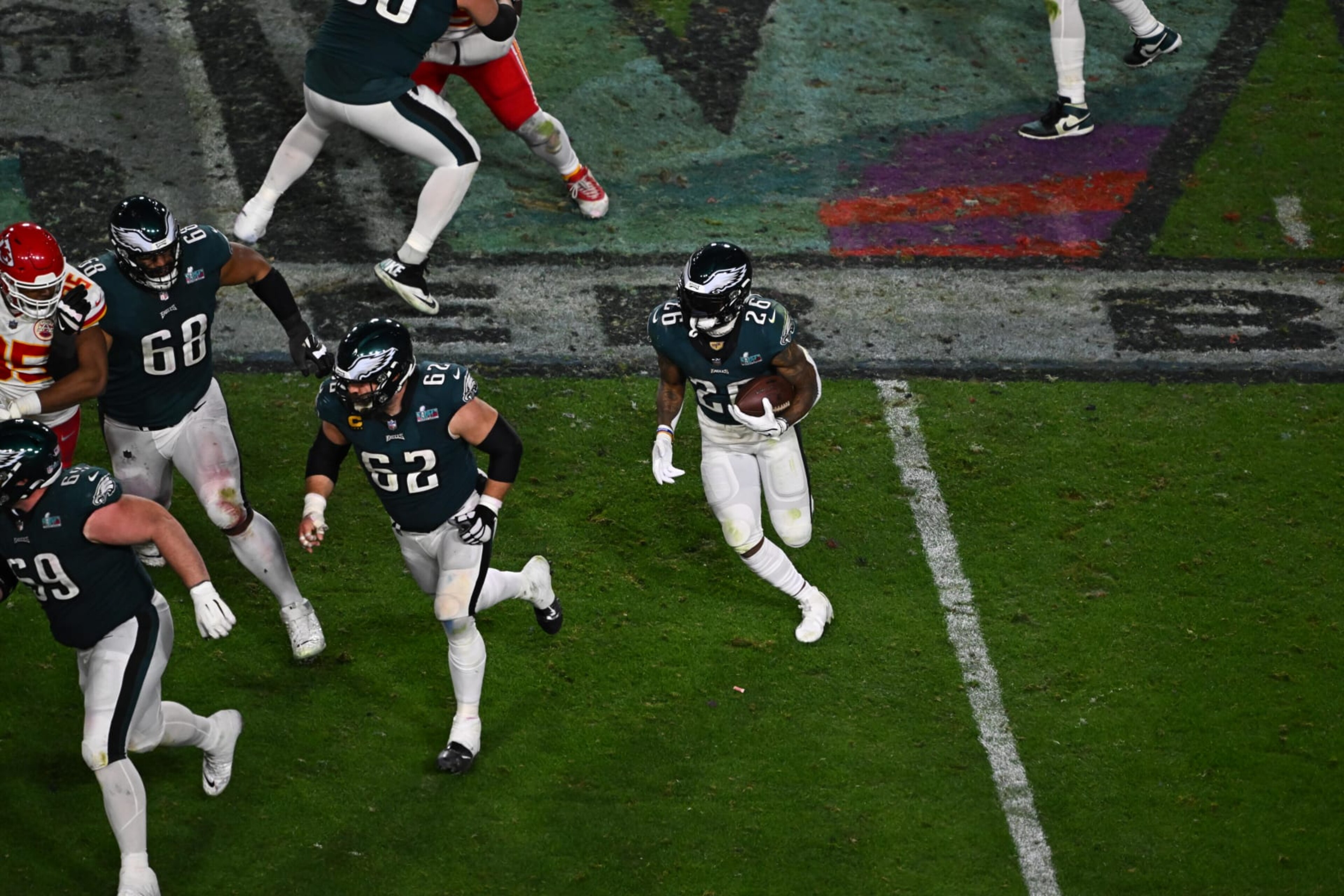 Football: Super Bowl LVII: Philadelphia Eagles Miles Sanders (26) in action, runs the football vs Kansas City Chiefs at State Farm Stadium. 
Glendale, AZ 2/12/2023
CREDIT: John W. McDonough (Photo by John W. McDonough/Sports Illustrated via Getty Images) (Set Number: X164305 TK1)