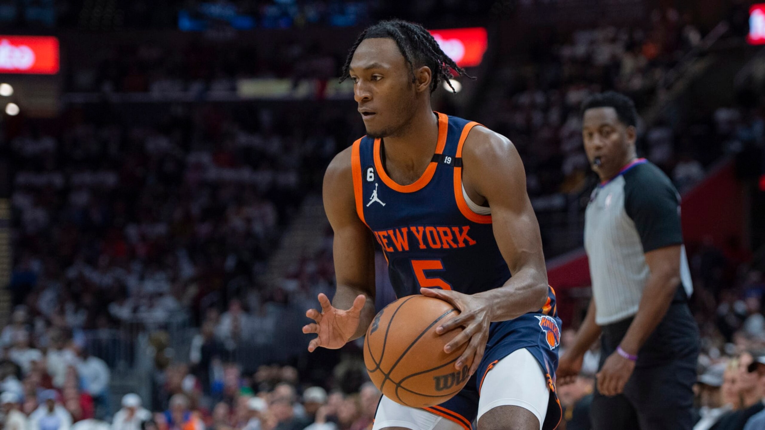 New York Knicks' Immanuel Quickley (5) prepares to shoot against the Cleveland Cavaliers during the second half of Game 5 of an NBA basketball first-round playoff series, Wednesday, April 26, 2023, in Cleveland. (AP Photo/Phil Long)