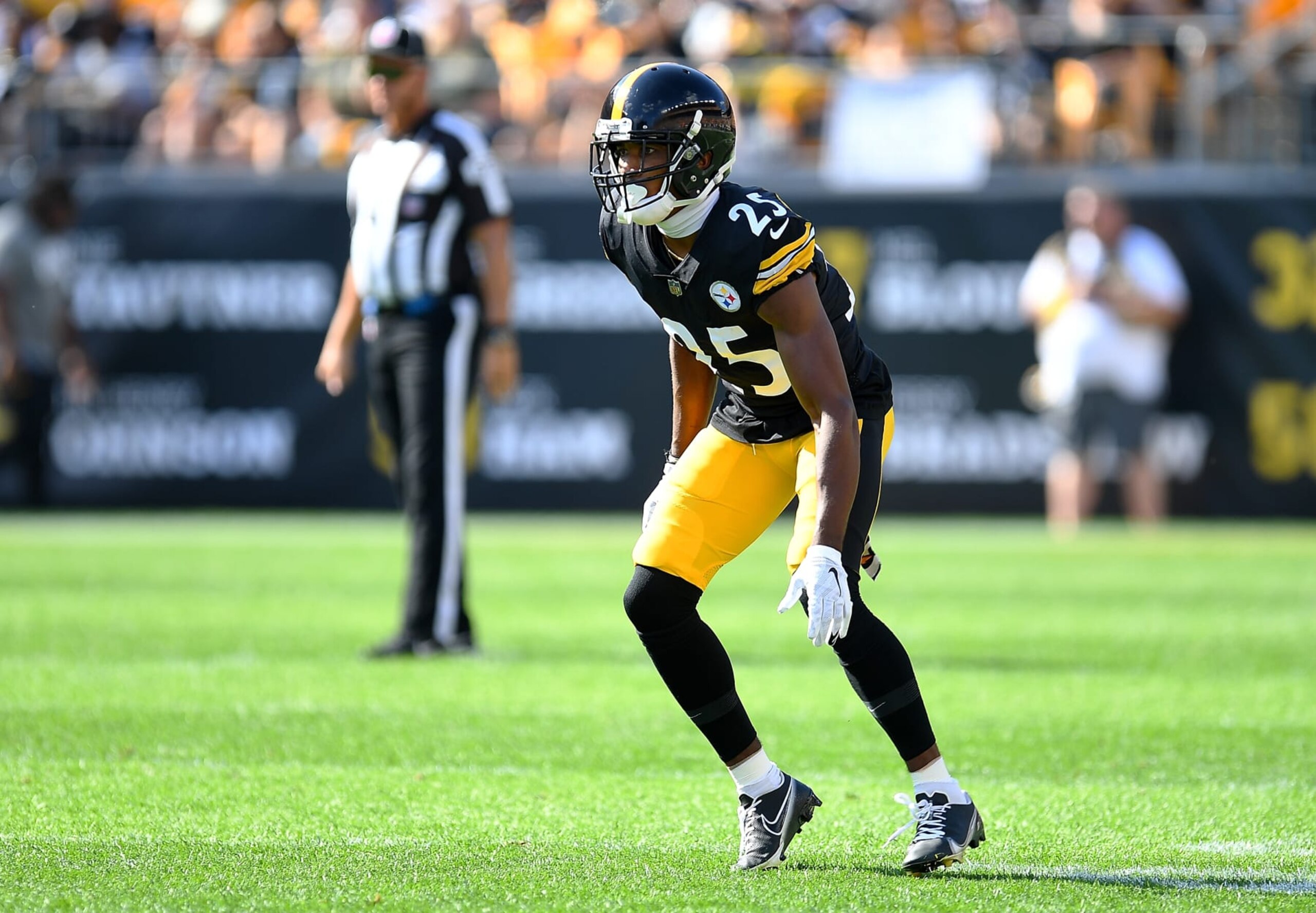 PITTSBURGH, PA - AUGUST 28:  Ahkello Witherspoon #25 of the Pittsburgh Steelers in action during the game against the Detroit Lions at Acrisure Stadium on August 28, 2022 in Pittsburgh, Pennsylvania. (Photo by Joe Sargent/Getty Images)