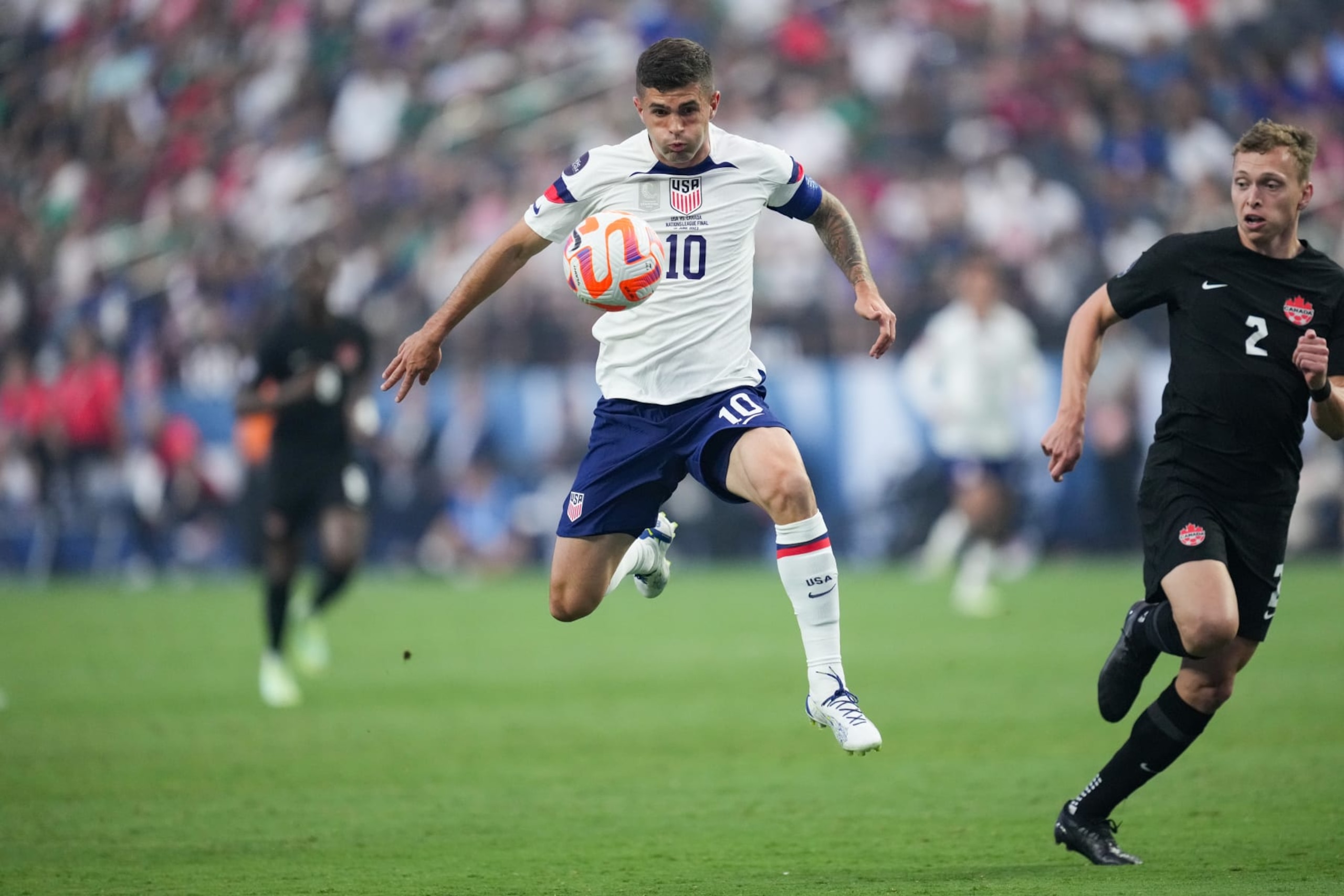 LAS VEGAS, NV - JUNE 18: Christian Pulisic #10 of USA chases down a loose ball during the CONCACAF Nations League Final game between United States and Canada at Allegiant Stadium on June 18, 2023 in Las Vegas, Nevada. (Photo by Robin Alam/ISI Photos/Getty Images).
