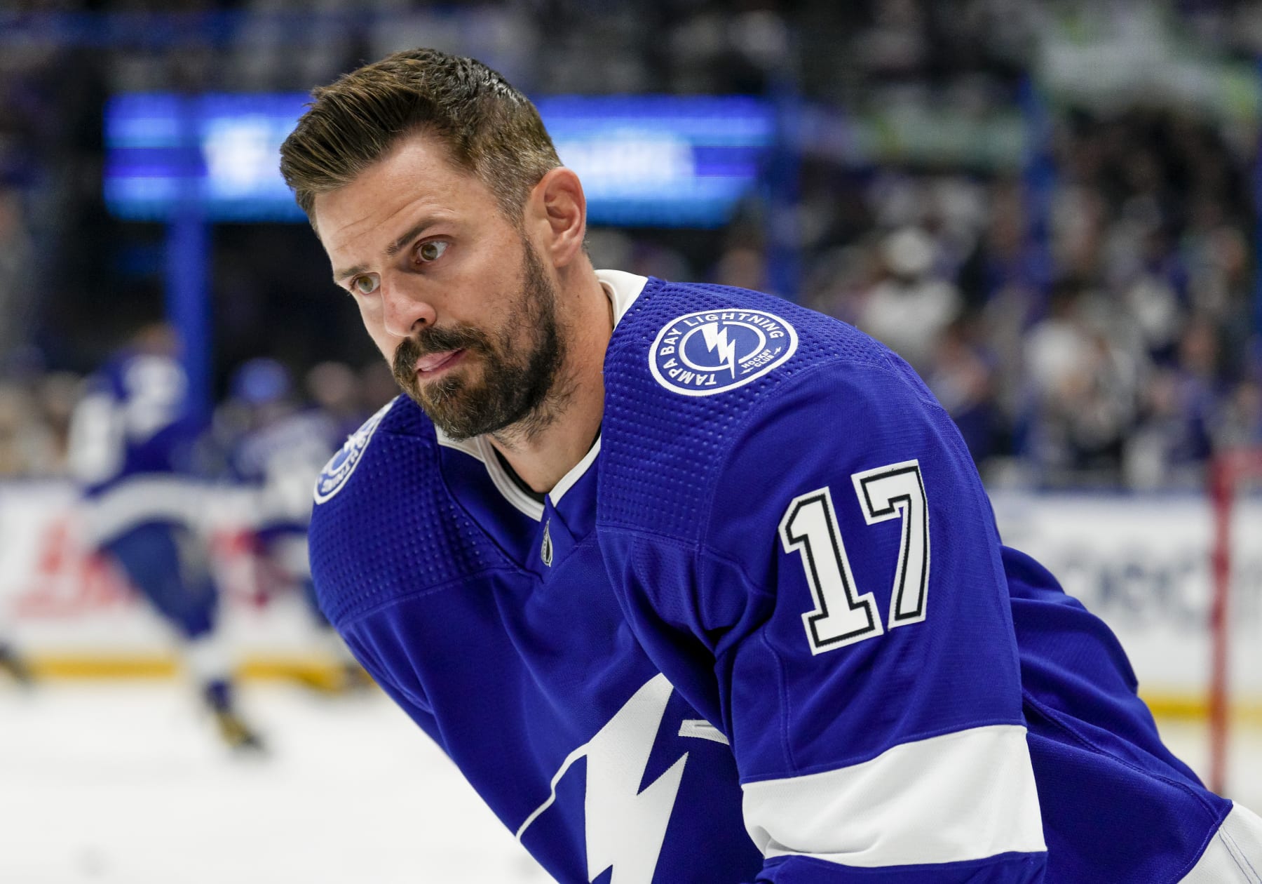 TAMPA, FL - APRIL 29: Tampa Bay Lightning left wing Alex Killorn (17) warms up before  Game Six of the First Round of the 2023 Stanley Cup Playoffs between the Tampa Bay Lightning and Toronto Maple Leafs on April 29th 2023 at Amalie Arena in Tampa, FL. (Photo by Andrew Bershaw/Icon Sportswire via Getty Images)