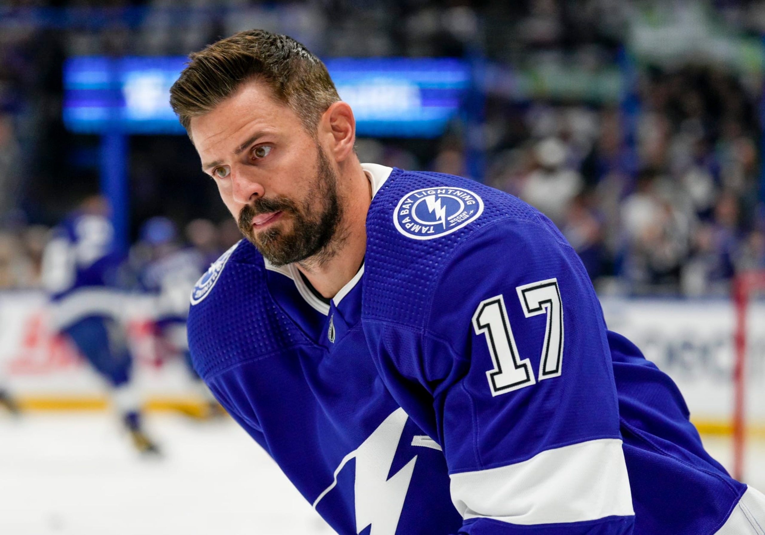 TAMPA, FL - APRIL 29: Tampa Bay Lightning left wing Alex Killorn (17) warms up before  Game Six of the First Round of the 2023 Stanley Cup Playoffs between the Tampa Bay Lightning and Toronto Maple Leafs on April 29th 2023 at Amalie Arena in Tampa, FL. (Photo by Andrew Bershaw/Icon Sportswire via Getty Images)
