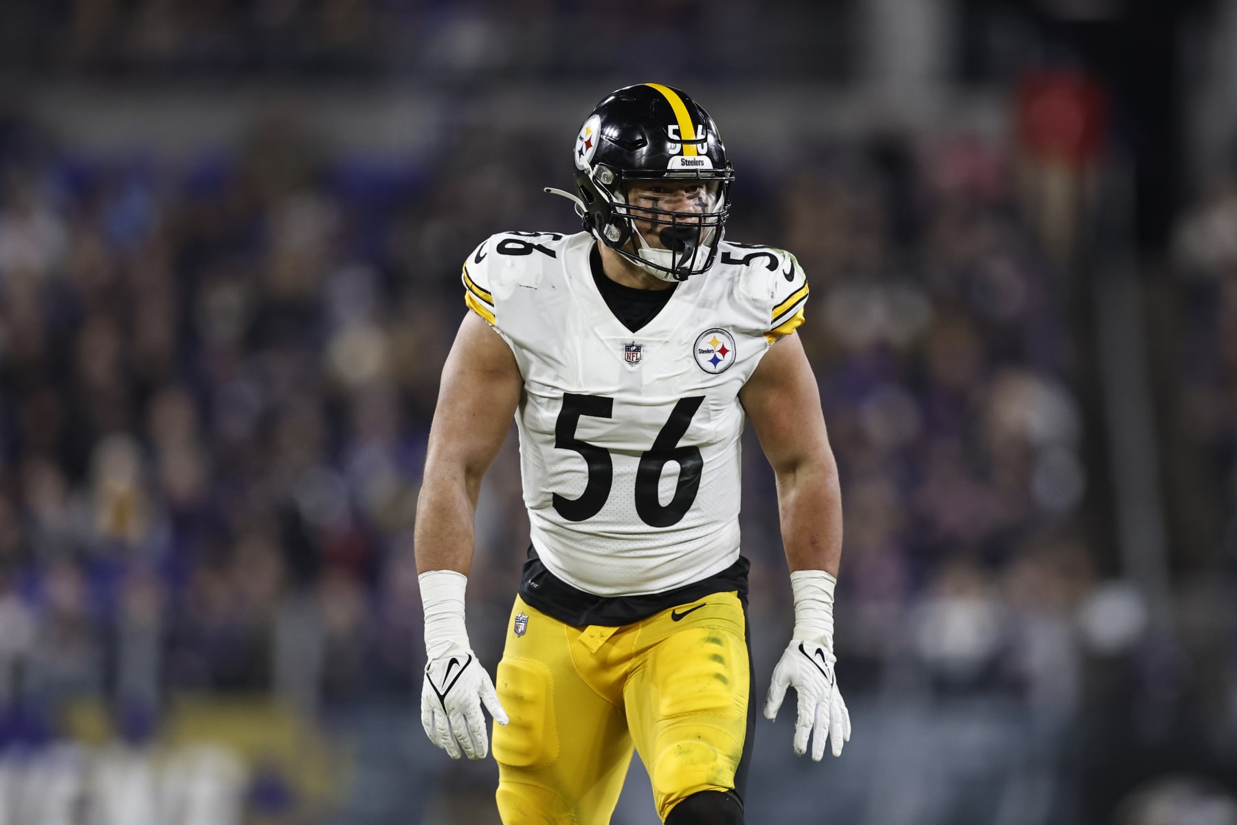 BALTIMORE, MARYLAND - JANUARY 01: Alex Highsmith #56 of the Pittsburgh Steelers lines up during an NFL football game between the Baltimore Ravens and the Pittsburgh Steelers at M&T Bank Stadium on January 01, 2023 in Baltimore, Maryland. (Photo by Michael Owens/Getty Images)