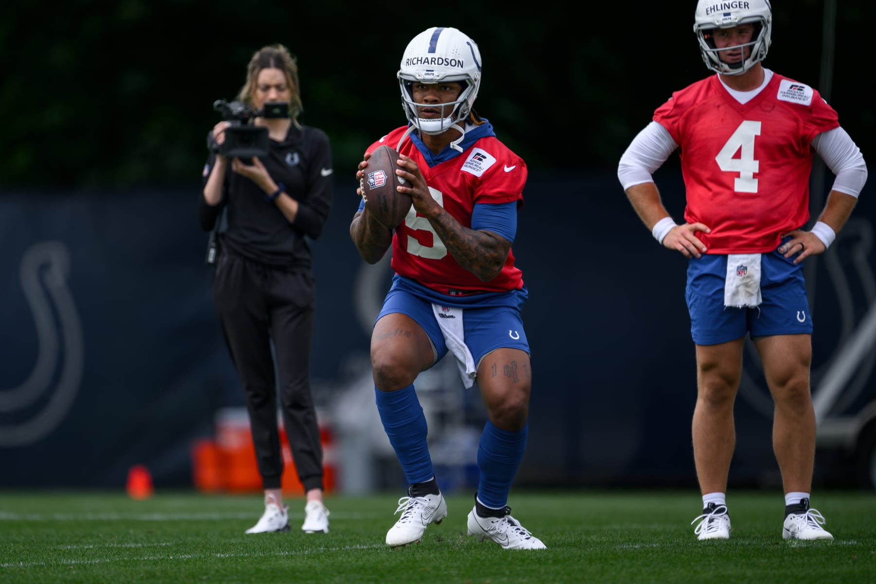 INDIANAPOLIS, IN - JUNE 14: Indianapolis Colts quarterback Anthony Richardson (5) runs through a drill during the Indianapolis Colts Minicamp on June 14, 2023 at the Indiana Farm Bureau Football Center in Indianapolis, IN. (Photo by Zach Bolinger/Icon Sportswire via Getty Images)
