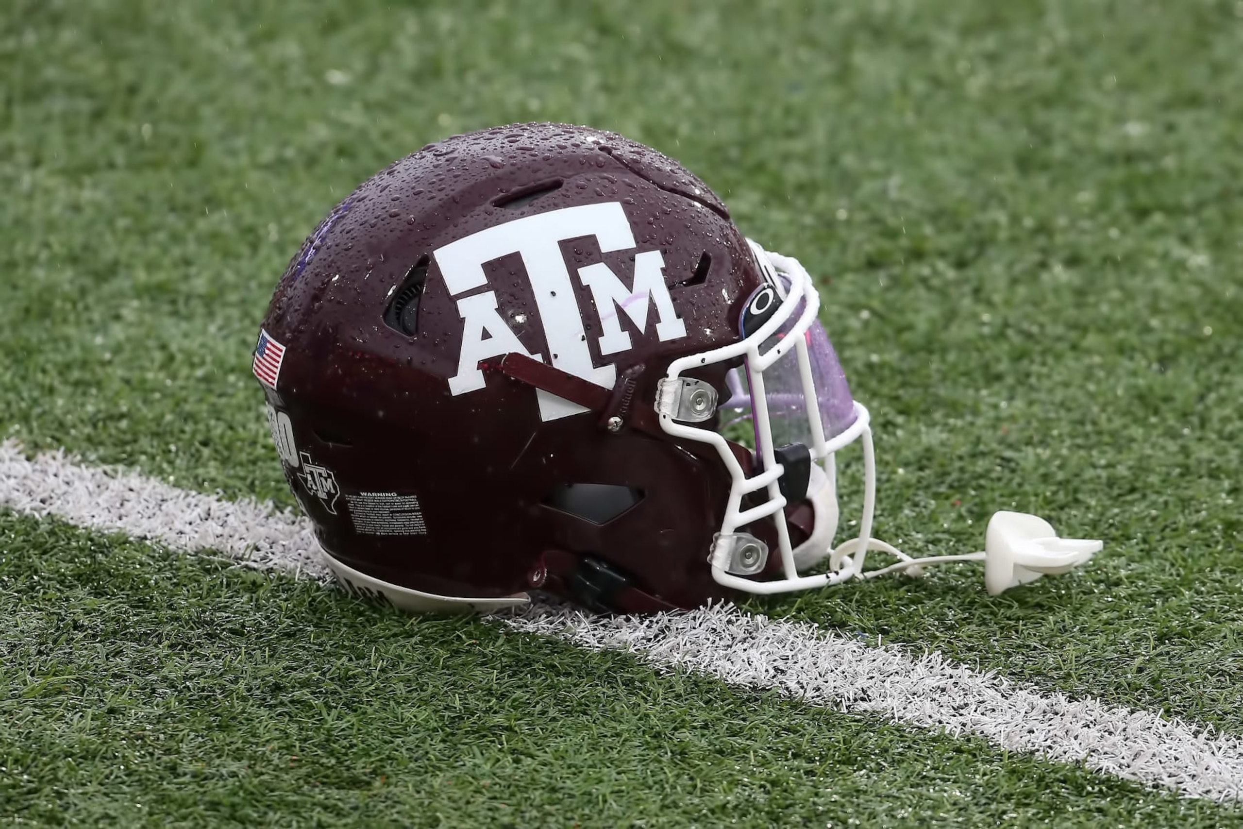 MOBILE, AL - FEBRUARY 02: A Texas A&M Aggies helmet lies on the ground during the Reese's Senior Bowl practice session on February 2, 2002 at Hancock Whitney Stadium in Mobile, Alabama.  (Photo by Michael Wade/Icon Sportswire via Getty Images)