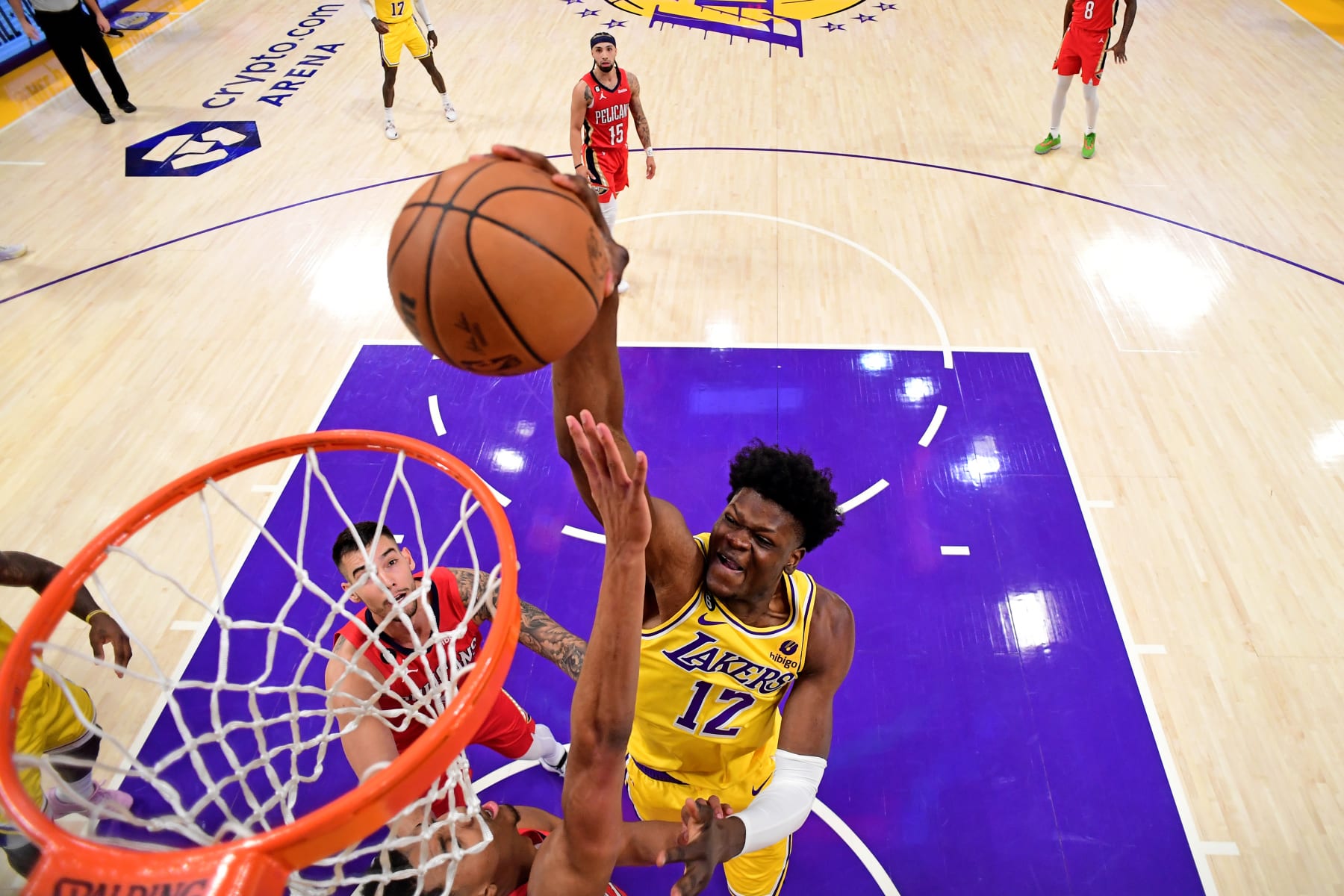LOS ANGELES, CA - FEBRUARY 15: Mo Bamba #12 of the Los Angeles Lakers drives to the basket against the New Orleans Pelicans on February 15, 2023 at Crypto.Com Arena in Los Angeles, California. NOTE TO USER: User expressly acknowledges and agrees that, by downloading and/or using this Photograph, user is consenting to the terms and conditions of the Getty Images License Agreement. Mandatory Copyright Notice: Copyright 2023 NBAE (Photo by Adam Pantozzi/NBAE via Getty Images)