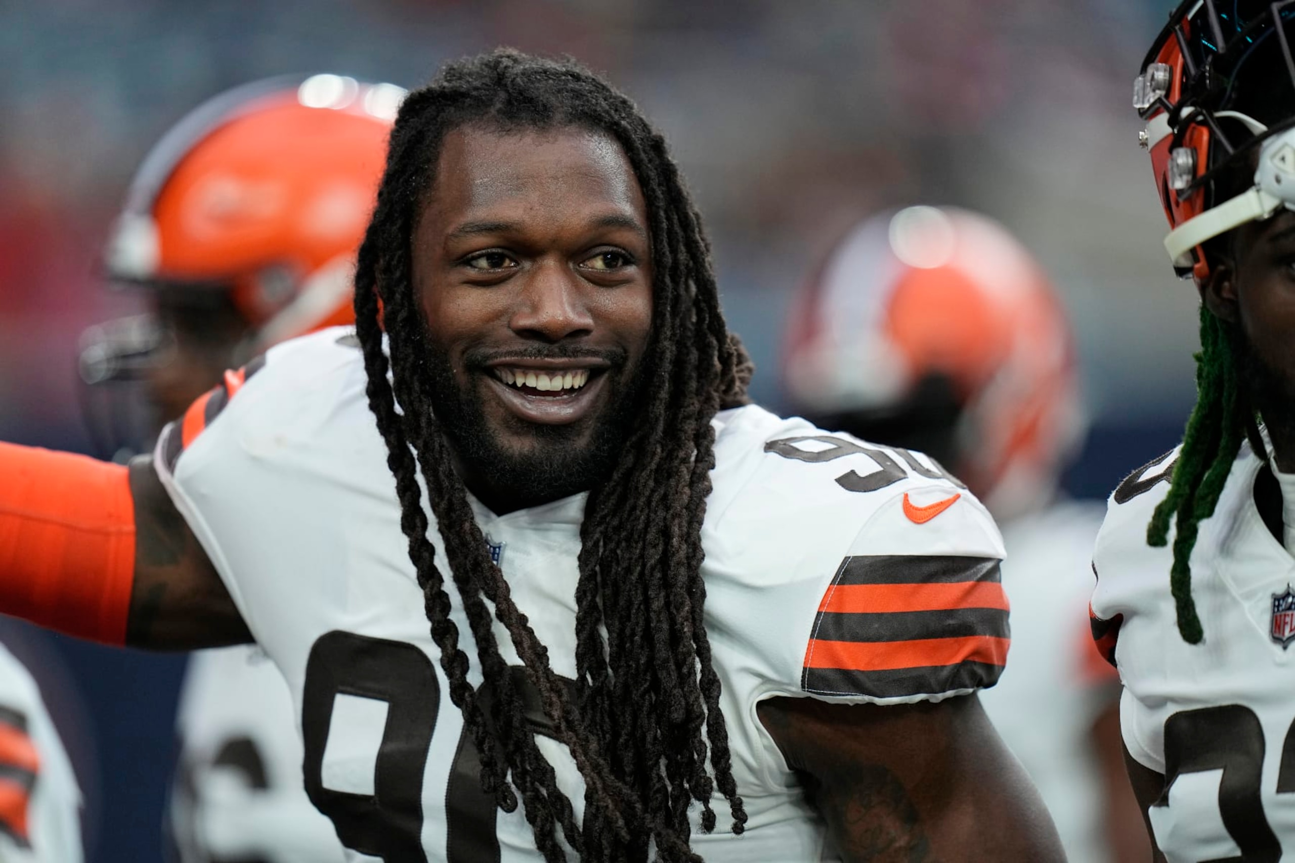 Cleveland Browns defensive end Jadeveon Clowney (90) during the first half of an NFL football game against the Houston Texans in Houston, Sunday, Dec. 4, 2022, in Houston. (AP Photo/Eric Gay) Cleveland Browns defensive end Jadeveon Clowney (90) during the first half of an NFL football game against the Houston Texans in Houston, Sunday, Dec. 4, 2022, in Houston. (AP Photo/Eric Gay)