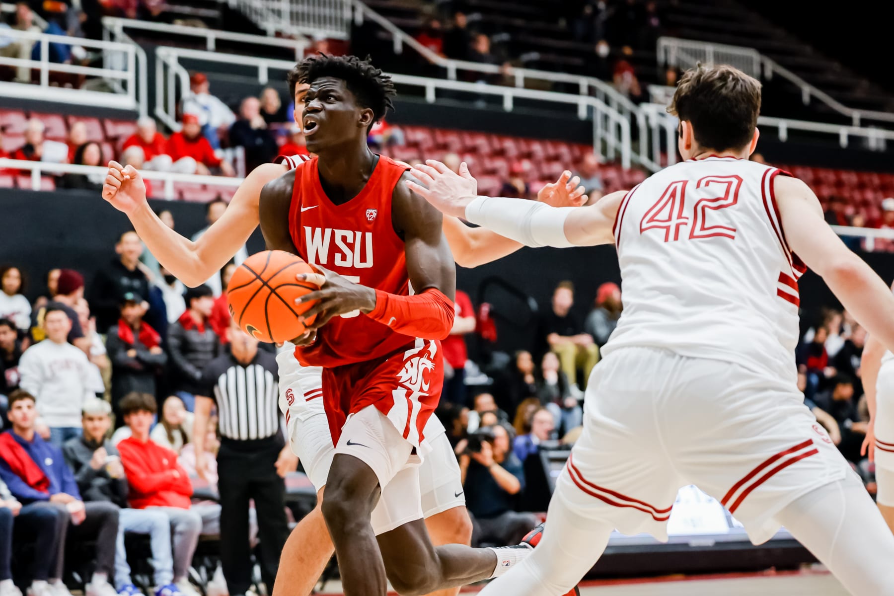 PALO ALTO, CA - FEBRUARY 23: Washington State Cougars forward Mouhamed Gueye (35) drives the lane during the college mens basketball game between the Washington State Cougars and the Stanford Cardinal on February 23, 2023 at Maples Pavilion in Palo Alto, CA. (Photo by Bob Kupbens/Icon Sportswire via Getty Images)